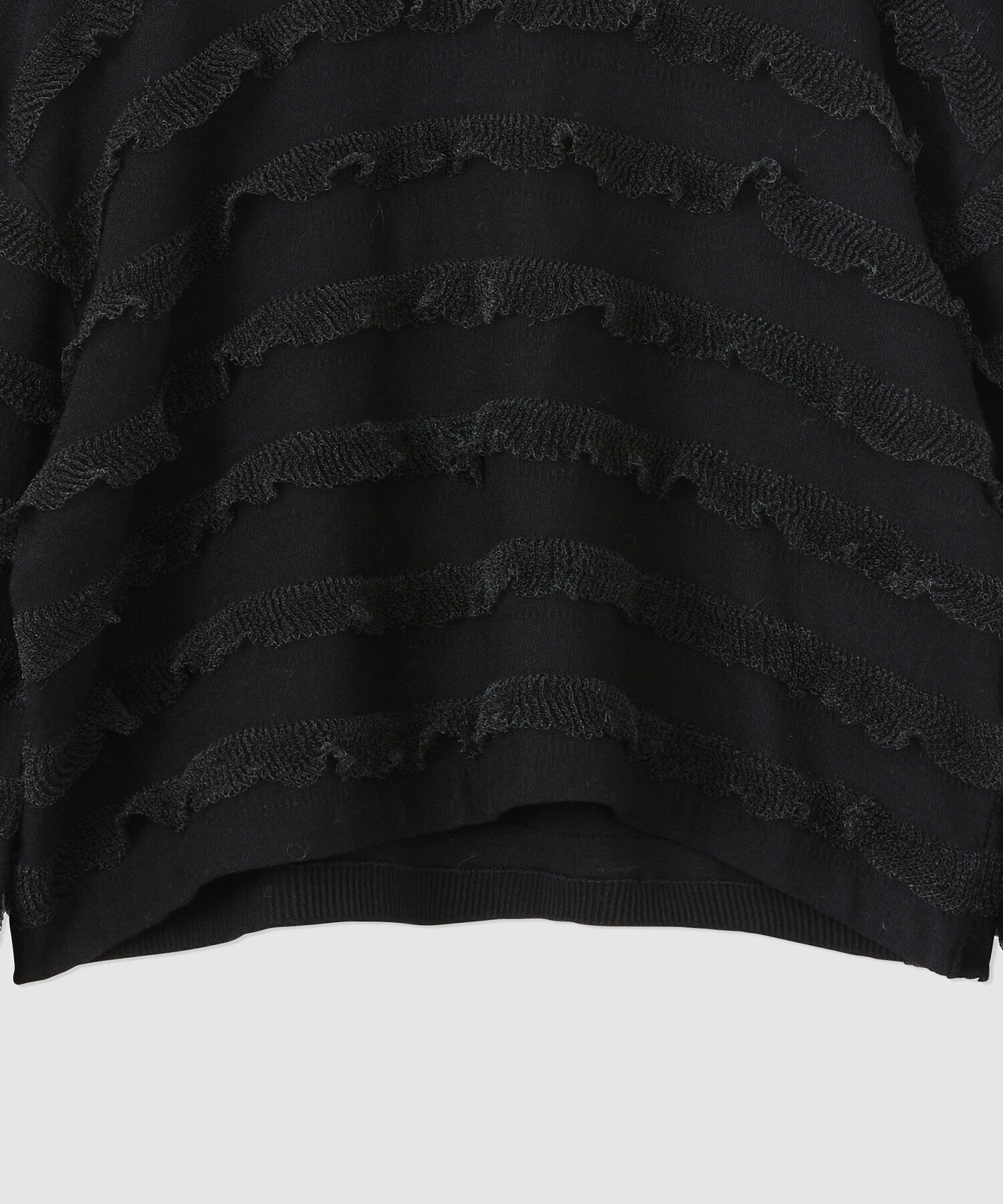 ROP&Eacute;「フリルボーダーニットショートプルオーバー」|ニット・セーター|