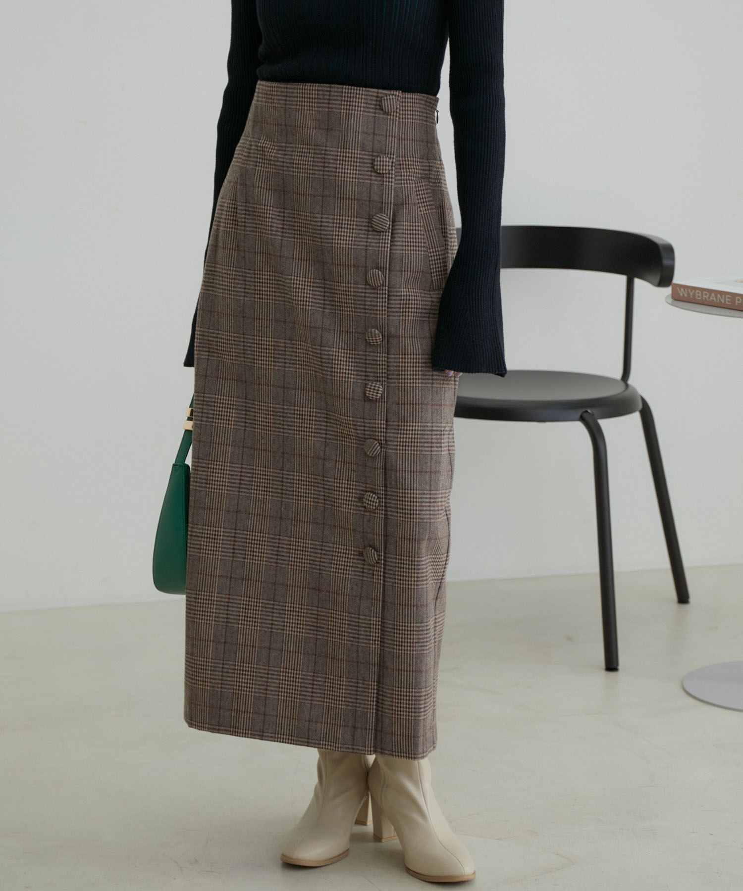 VIS「【洗える】くるみボタンチェックタイトスカート」|スカート|ブラウン系(23)