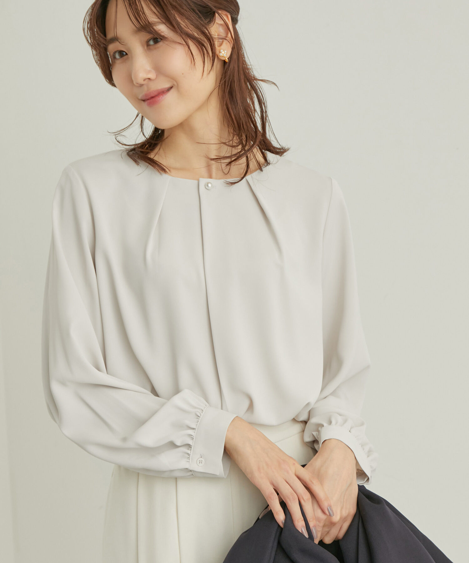 Rope&rsquo;Picnic「ENERGYシリーズ/フロントパールブラウス」|シャツ・ブラウス|ベージュ系(28)