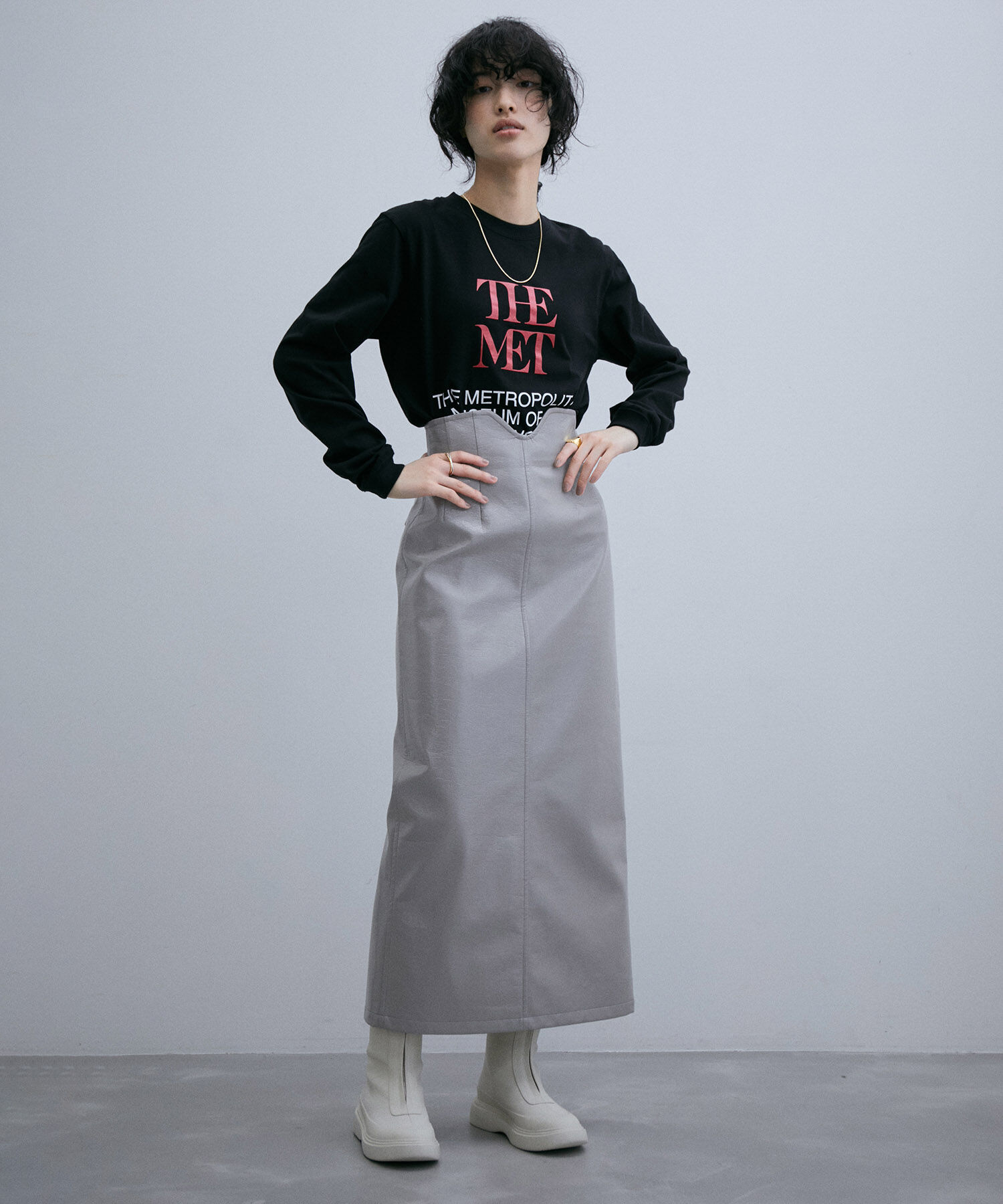 ADAM ET ROPE'「THE MET x ADAM LOGO Tee」|Tシャツ・カットソー|