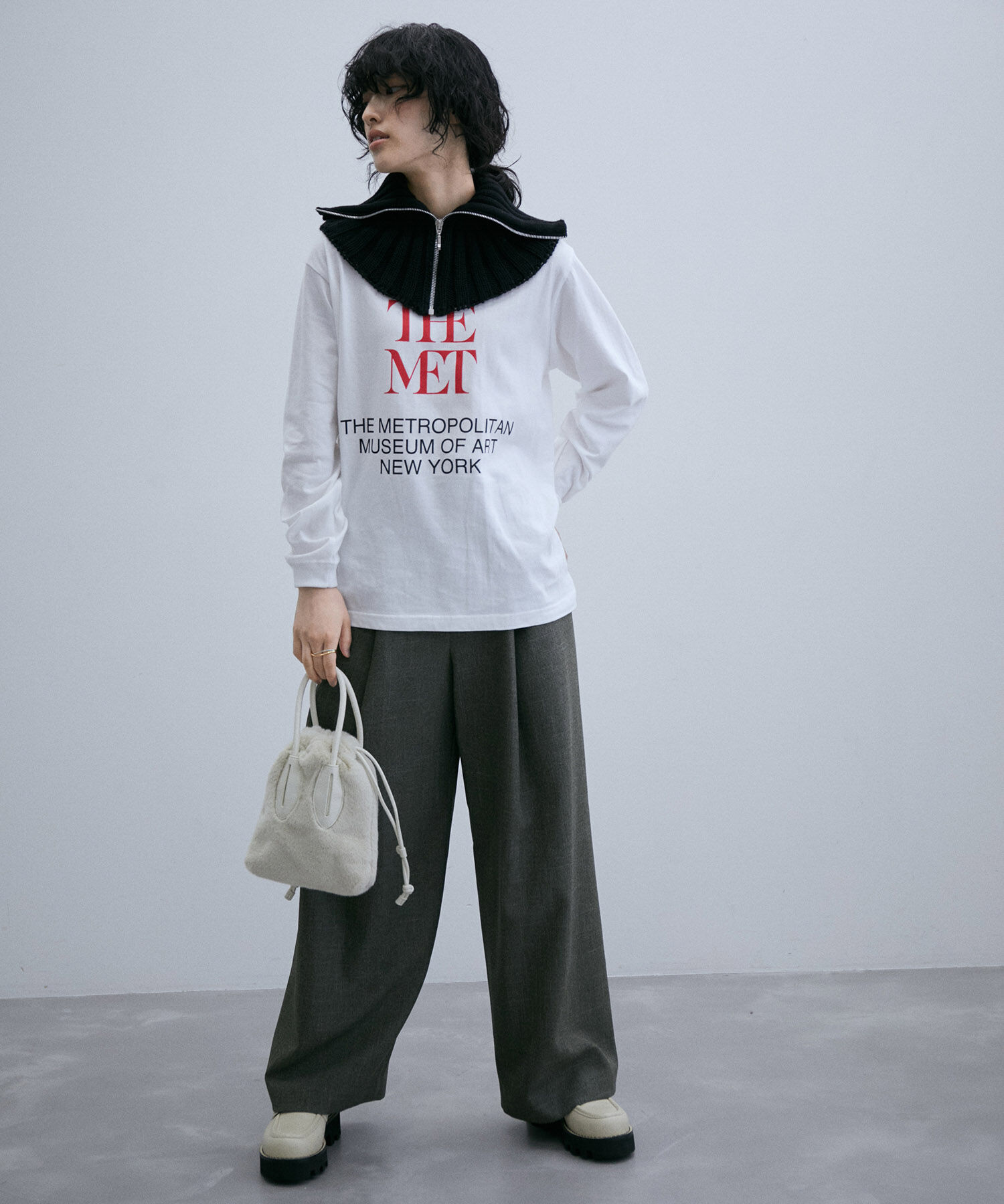 ADAM ET ROPE'「THE MET x ADAM LOGO Tee」|Tシャツ・カットソー|