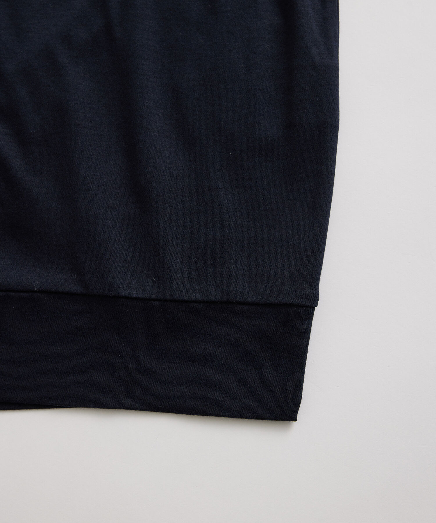 ADAM ET ROPE'「【LENZING(TM)ECOVERO(TM)】オーガニックコットン スムース クルーネック プルオーバー」|Tシャツ・カットソー|