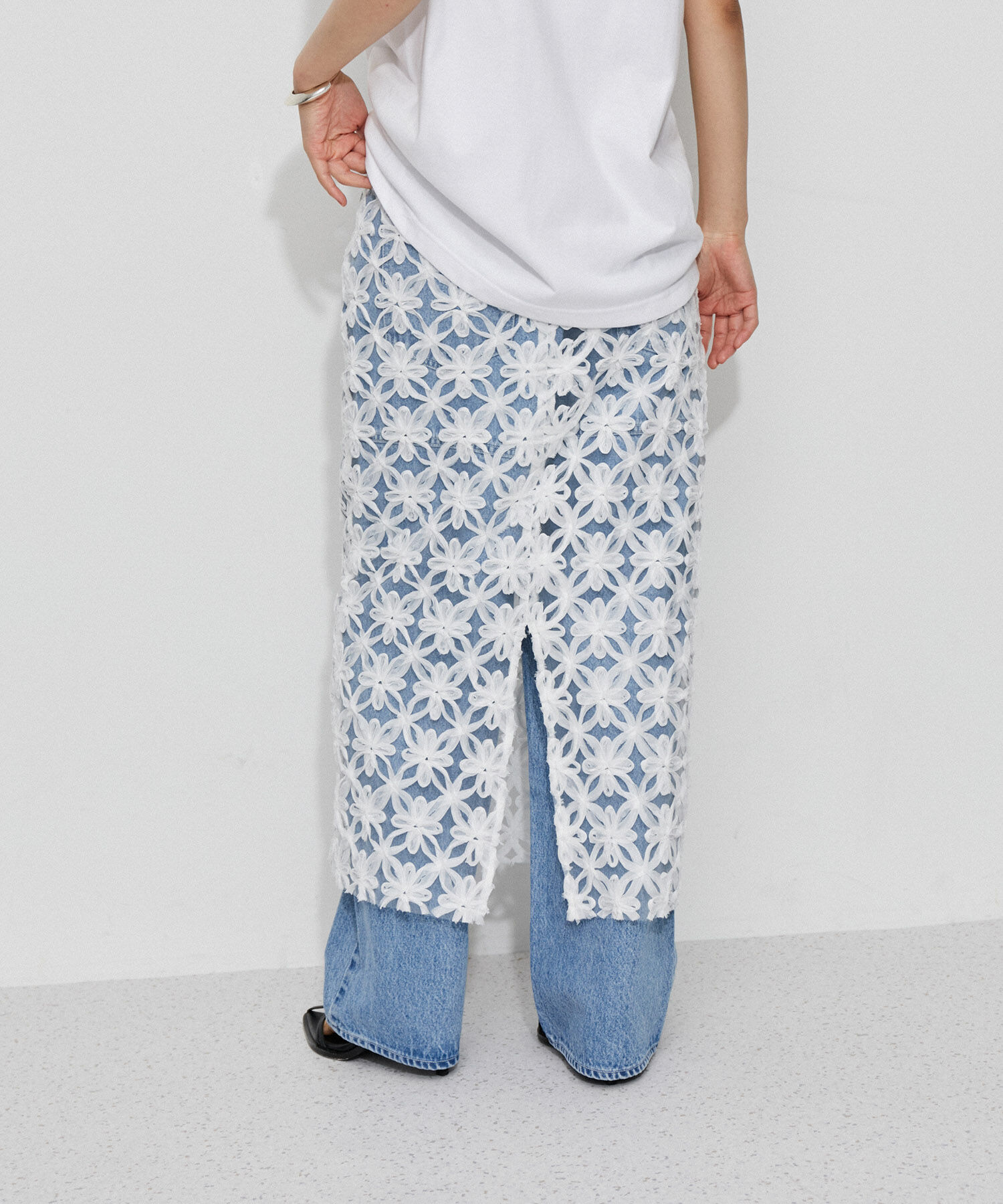 ADAM ET ROPE'「【YOLO for ADAM ET ROPE'】別注 花柄チュールスカート」|スカート|