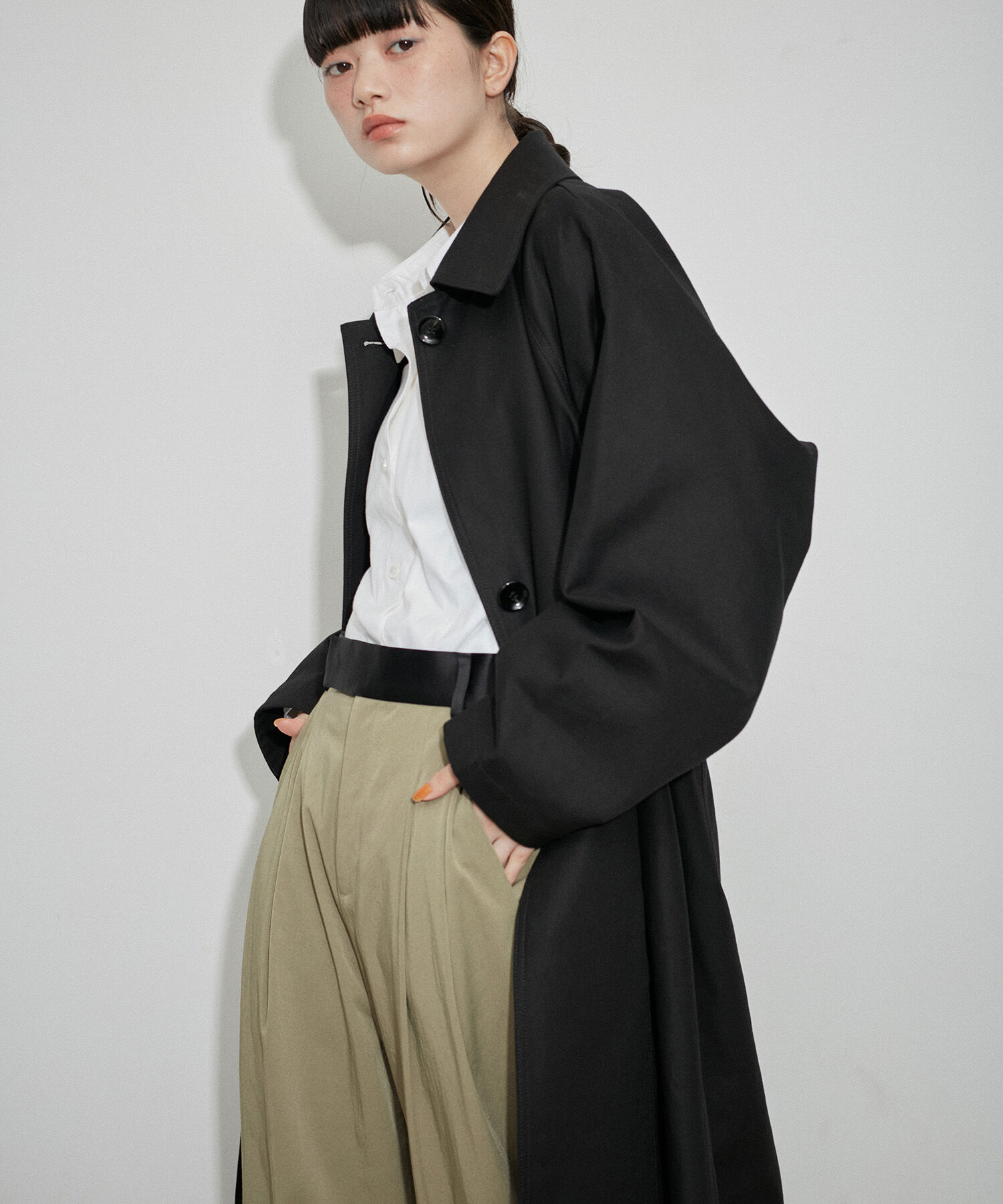 ADAM ET ROPE'「バックブラウジングステンカラーコート」|ステンカラーコート|