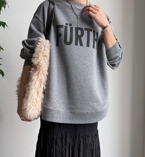  「【WEB限定】裏起毛ヘムラインロゴトップス」|Tシャツ・カットソー|