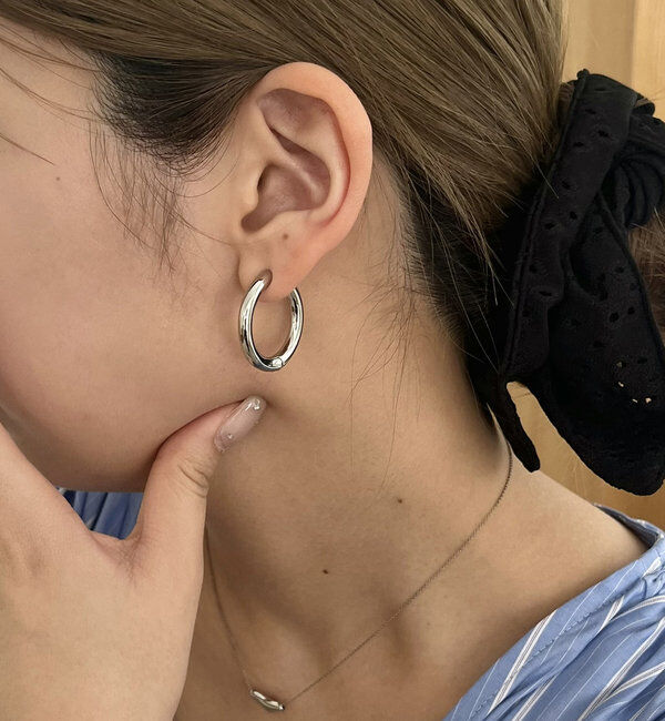  「【イヤリング/イヤーカフ】〈GOLDY〉フープワンタッチイヤリング」|リング|