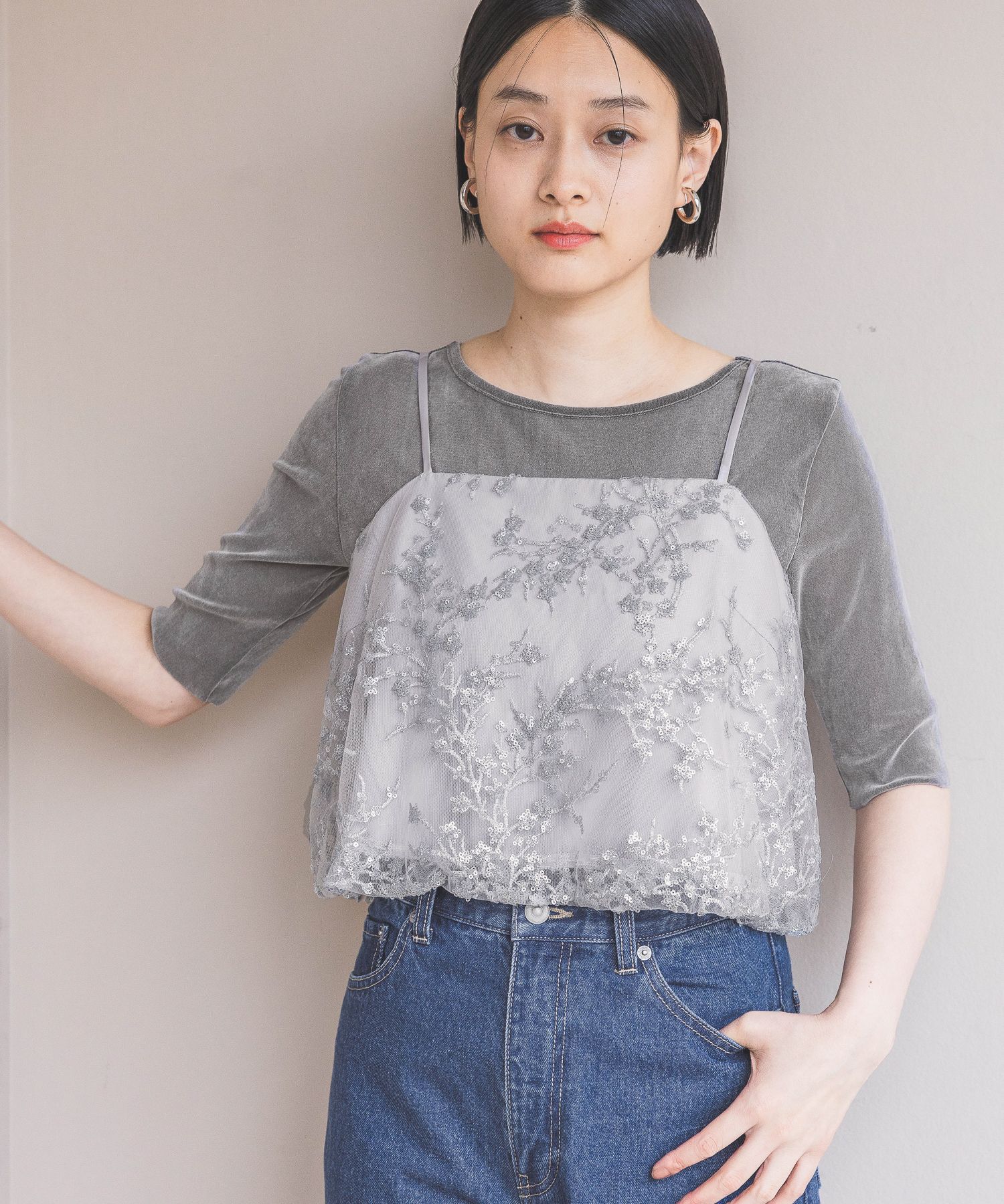 A part by 「スパンコールシシュウキャミソール」|シャツ・ブラウス|ライトグレー
