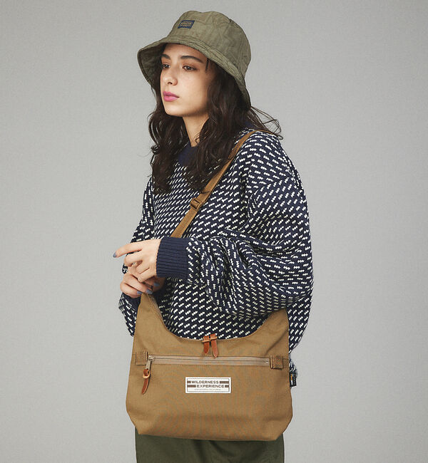 ABAHOUSE「【WILDERNESS EXPERIENCE/ウィルダネスエクスペリエンス】Tr」|ショルダー・メッセンジャー|ダークベージュ