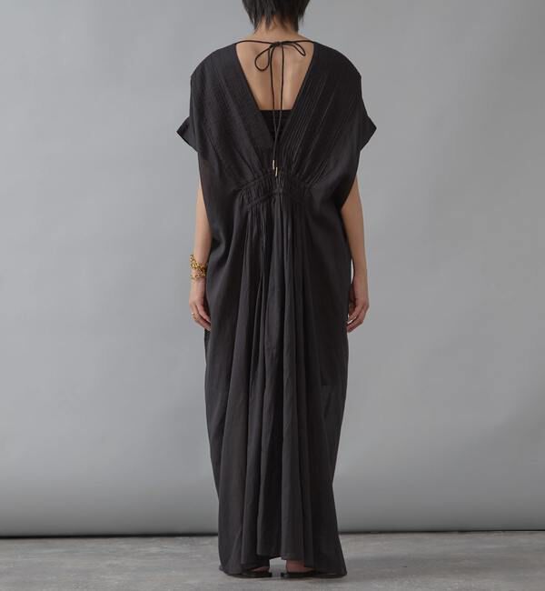 Liesse「【インド生産】ピンタックワンピース」|ワンピース|