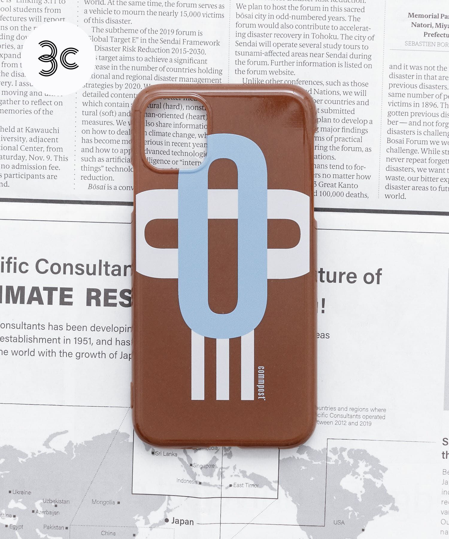 URBAN RESEARCH DOORS「commpost　iPhoneXI CASE moji」|その他|ブラウン系その他