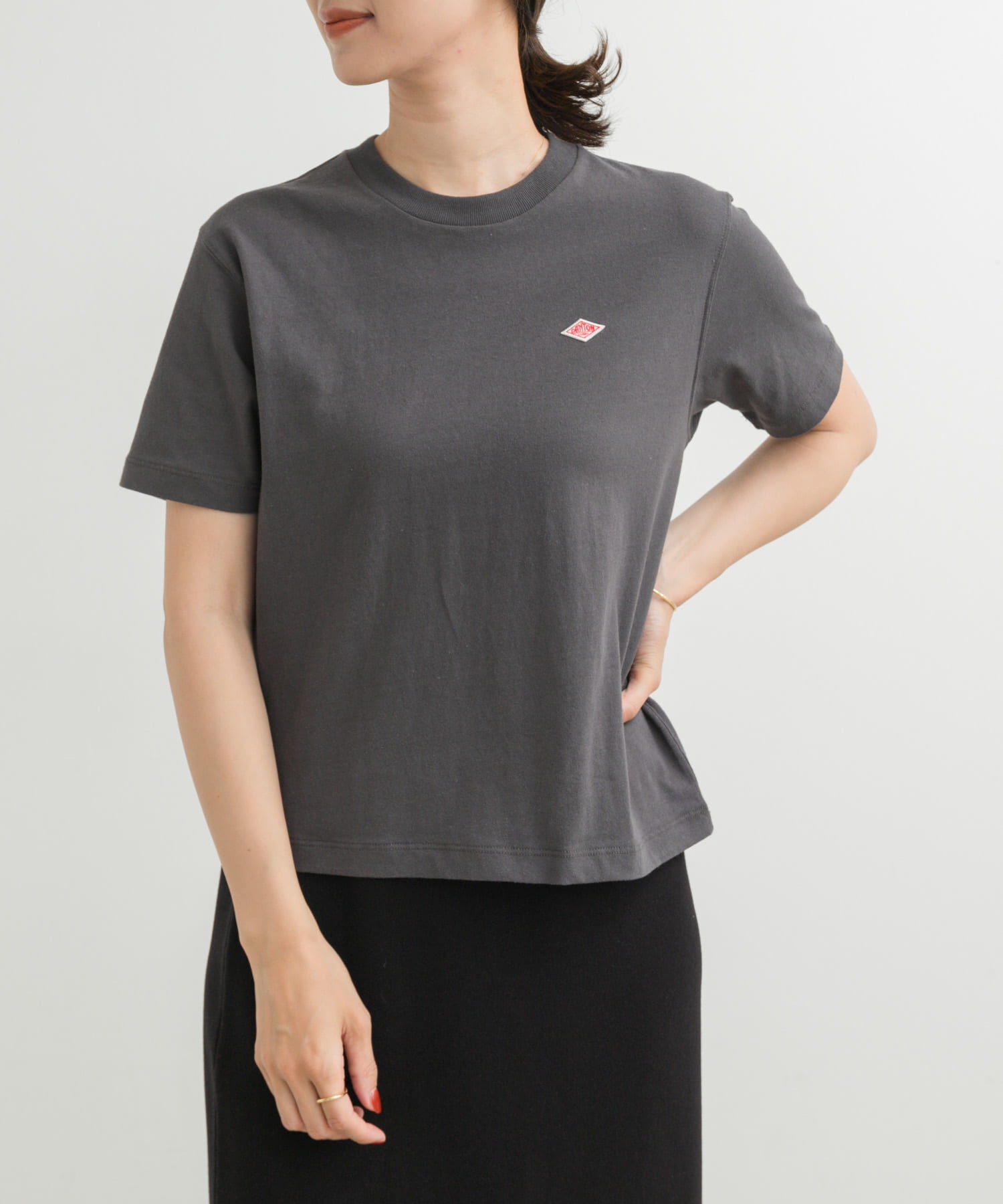 URBAN RESEARCH DOORS「DANTON　SHORT T-SHIRTS」|Tシャツ・カットソー|チャコールグレー