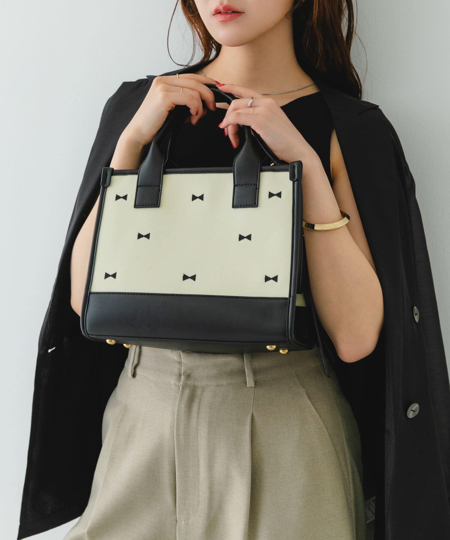 RODE SKO「刺繍スクエアバッグ」|ハンドバッグ|