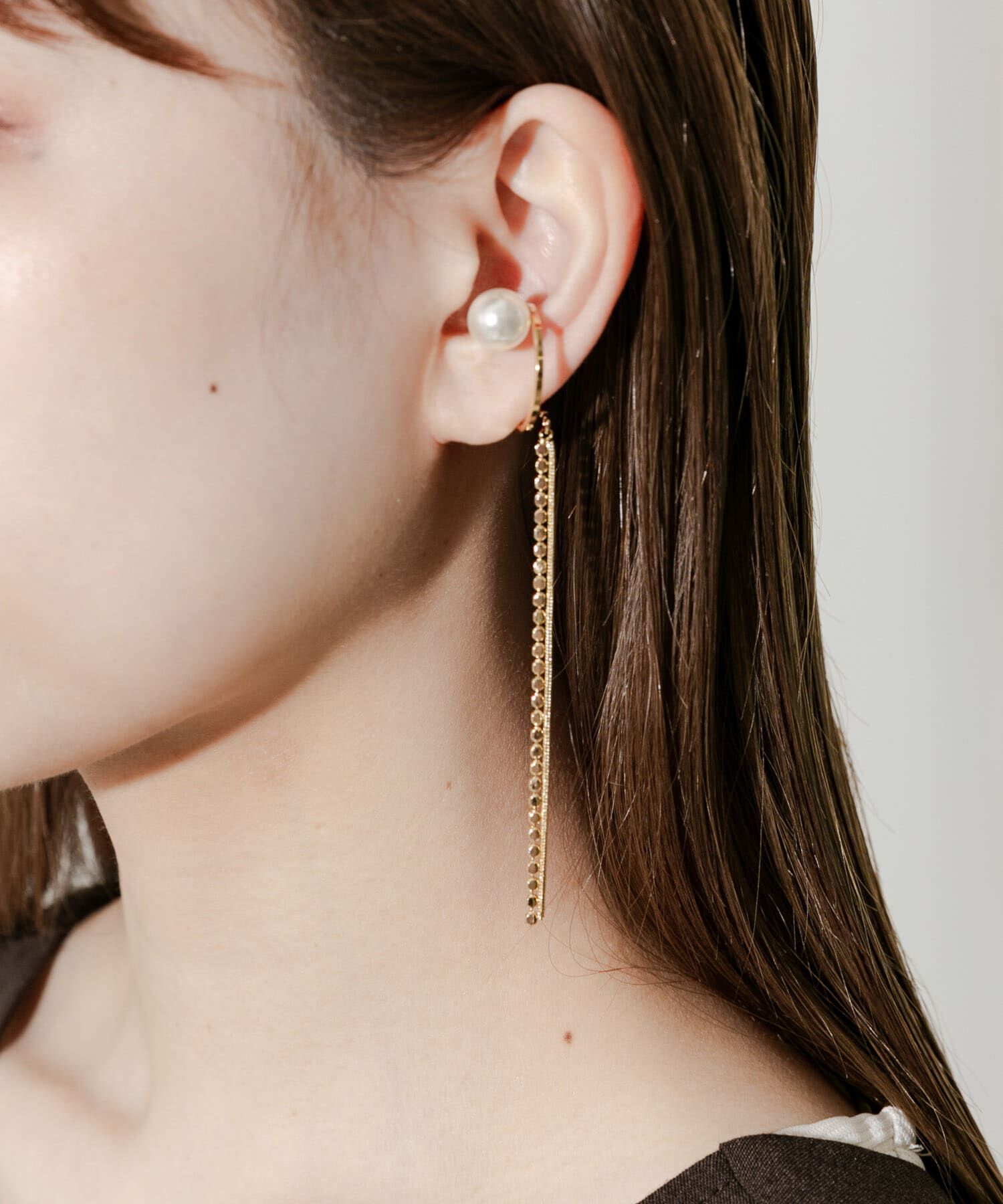 SMELLY「パールツイストチェーンイヤカフ」|イヤリング|