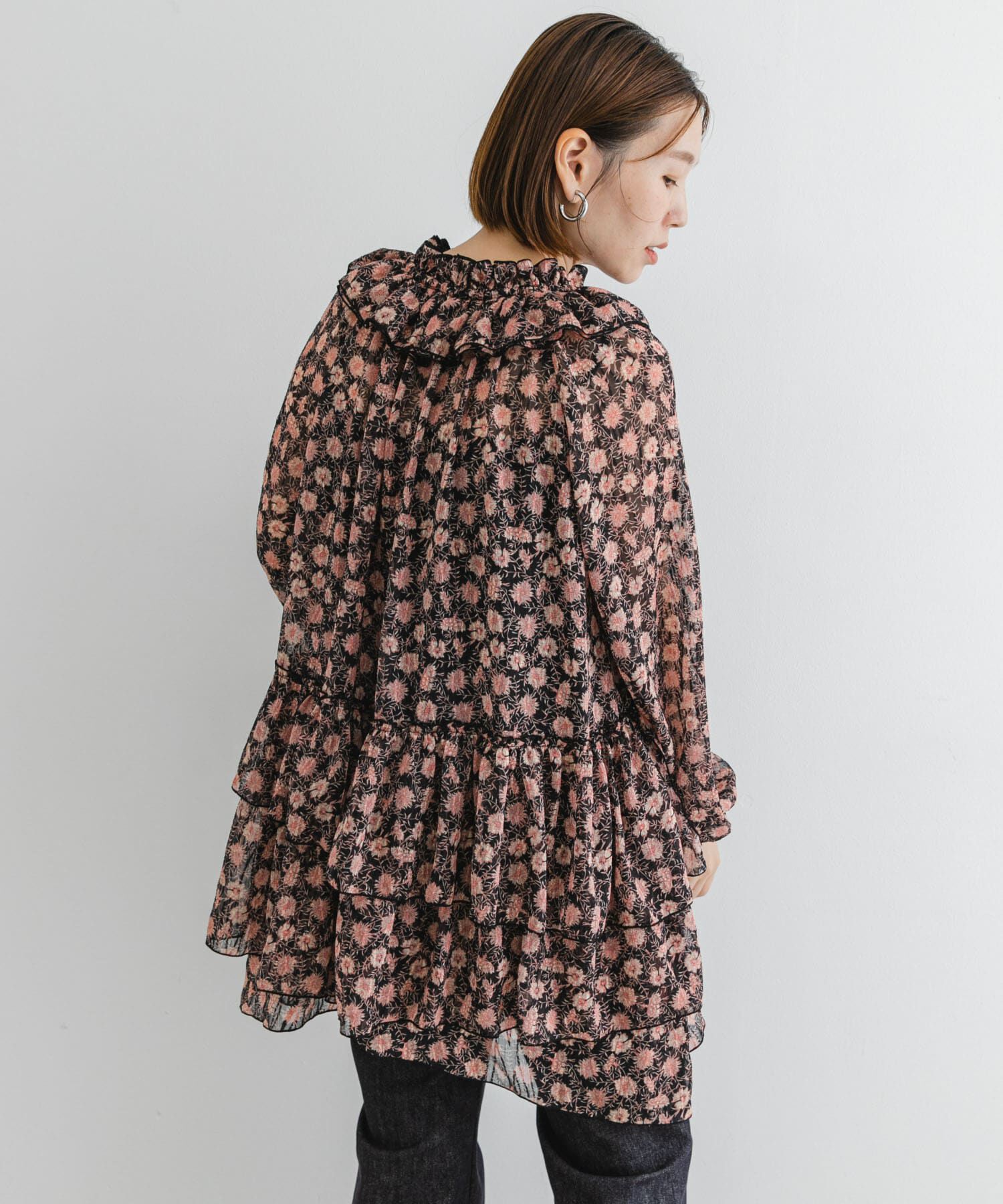 URBAN RESEARCH ROSSO「F by ROSSO　フラワープリントティアードミニワンピース」|ワンピース|