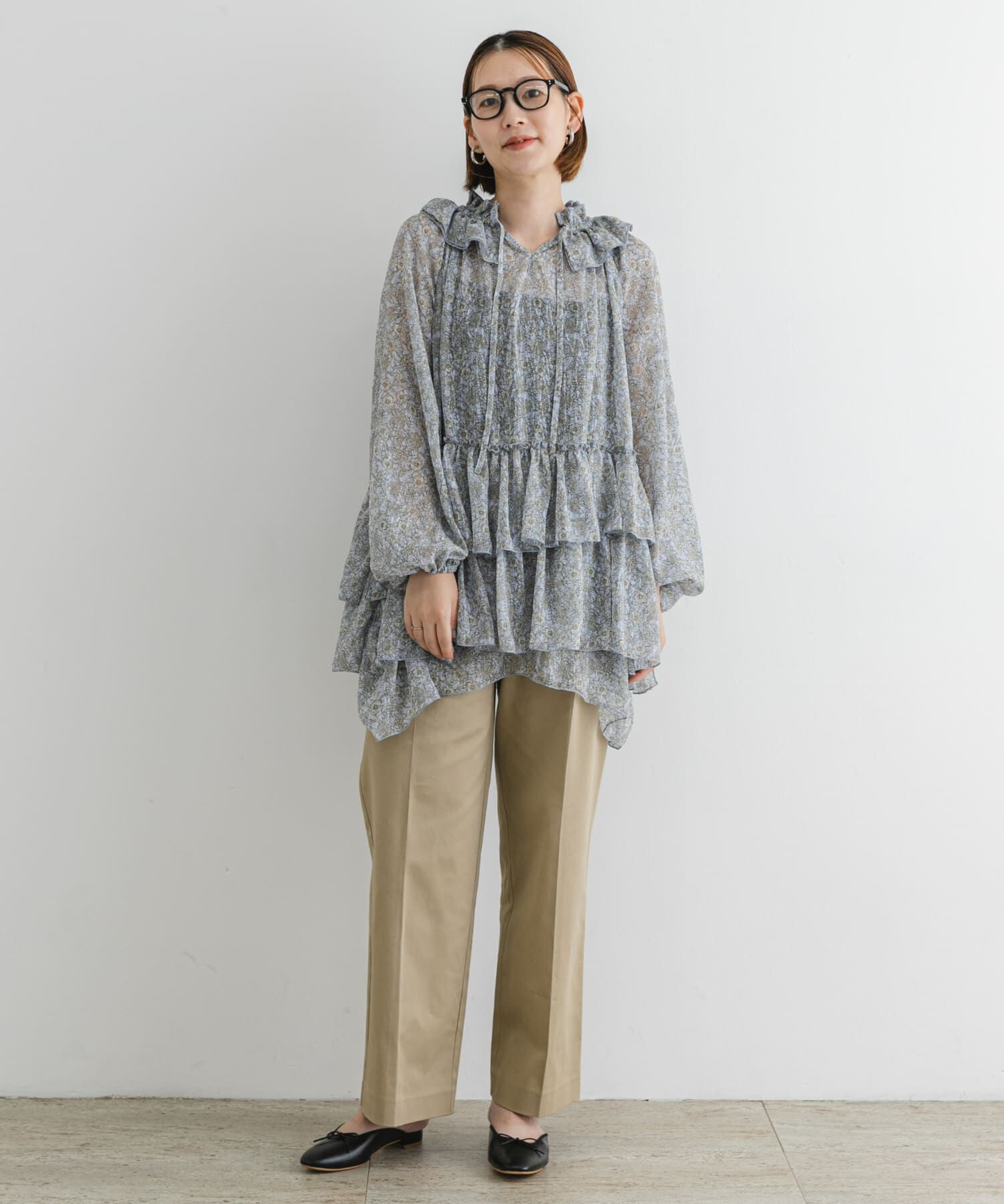 URBAN RESEARCH ROSSO「F by ROSSO　フラワープリントティアードミニワンピース」|ワンピース|