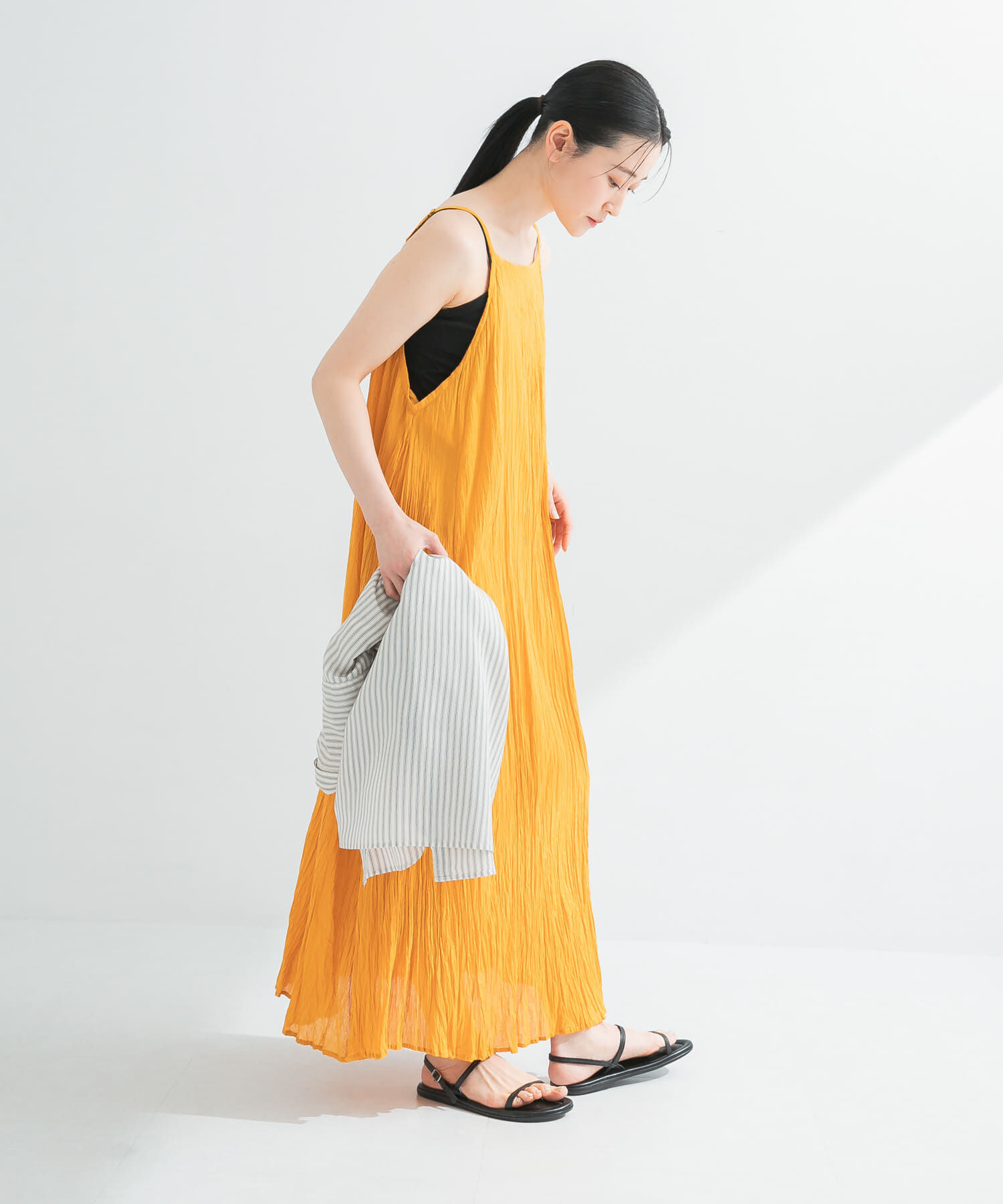 URBAN RESEARCH「コットンクリンクルキャミワンピース」|ワンピース|