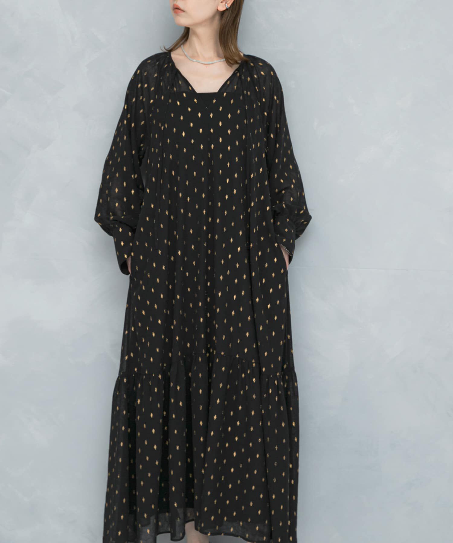 URBAN RESEARCH ROSSO「ラメシアーデザインスリーブロングワンピース」|ワンピース|ブラック