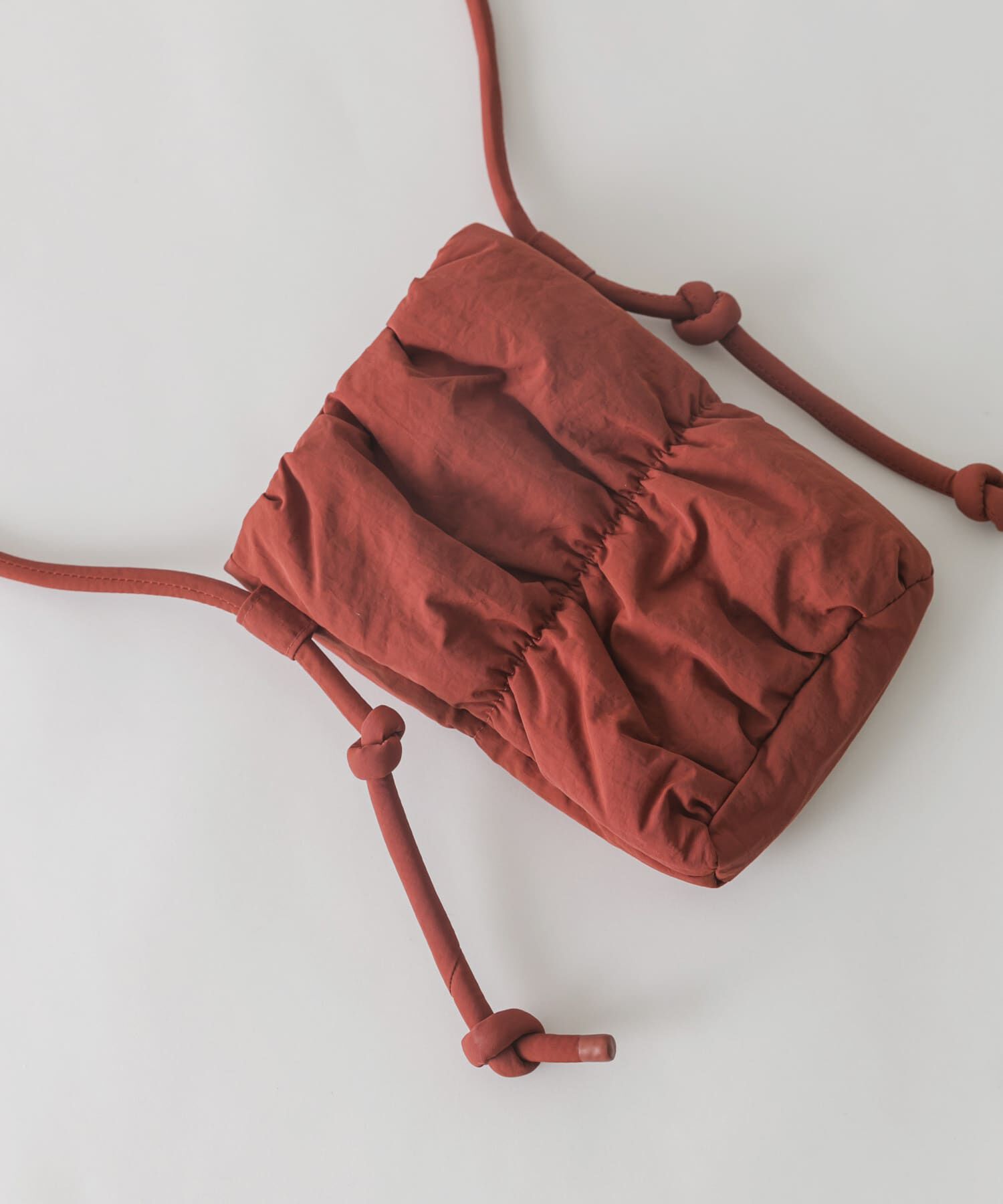 SMELLY「パフィーミニショルダー」|ショルダー・メッセンジャー|