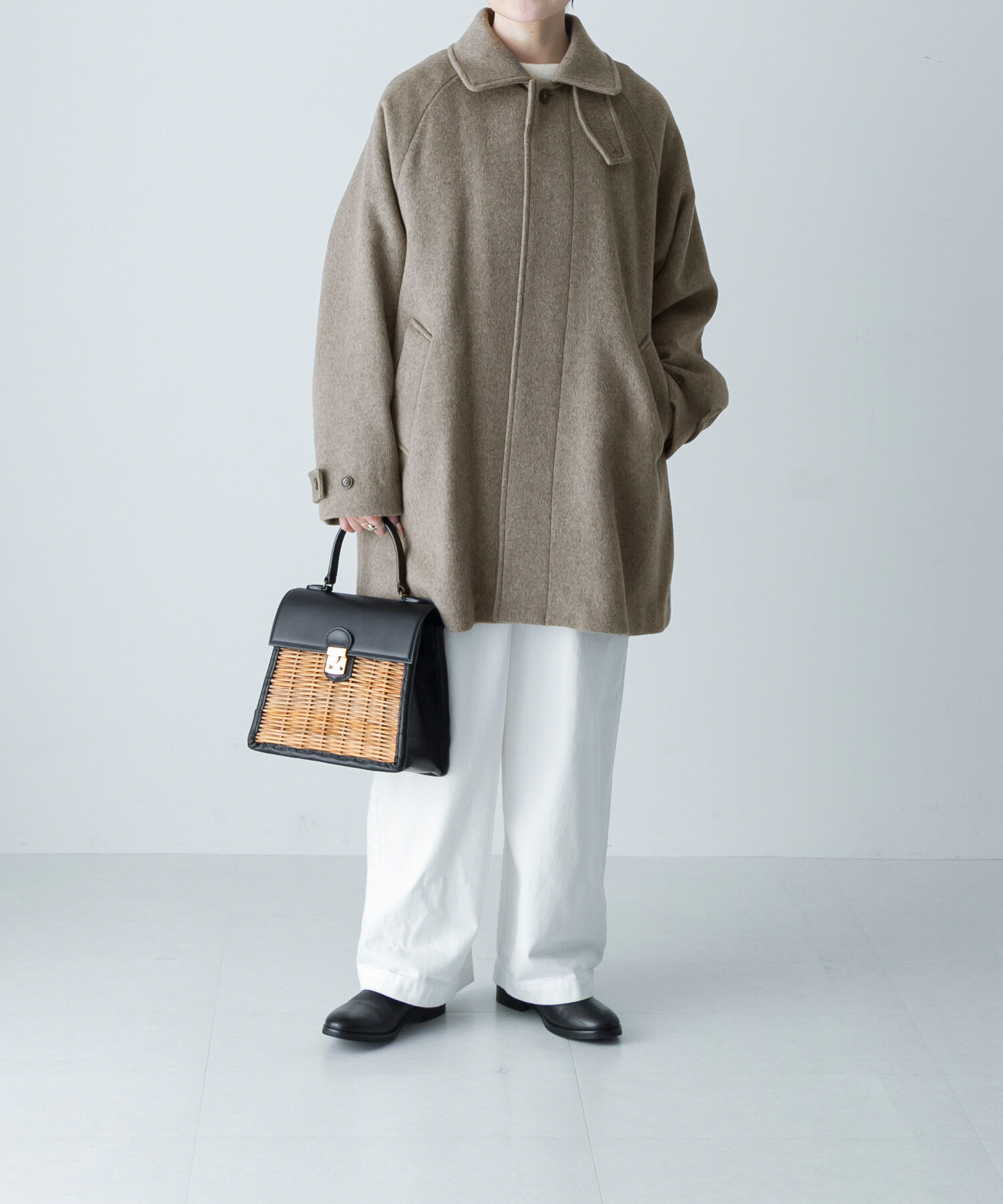 かぐれ「ウールバックタックショートコート」|ステンカラーコート|