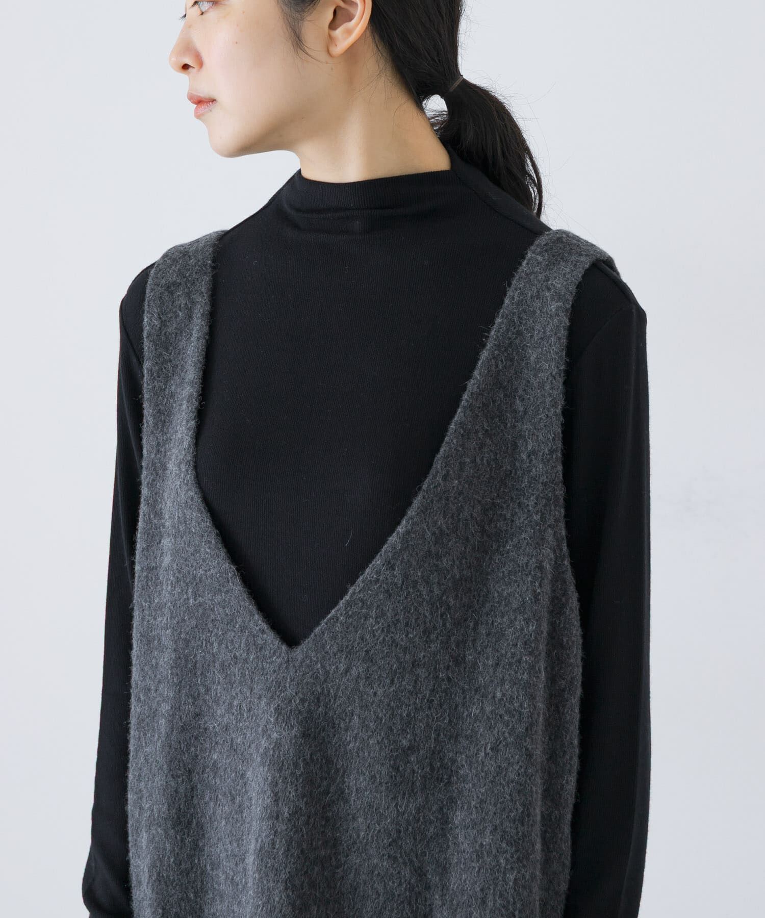 かぐれ「Vネックウールシャギーワンピース」|ワンピース|