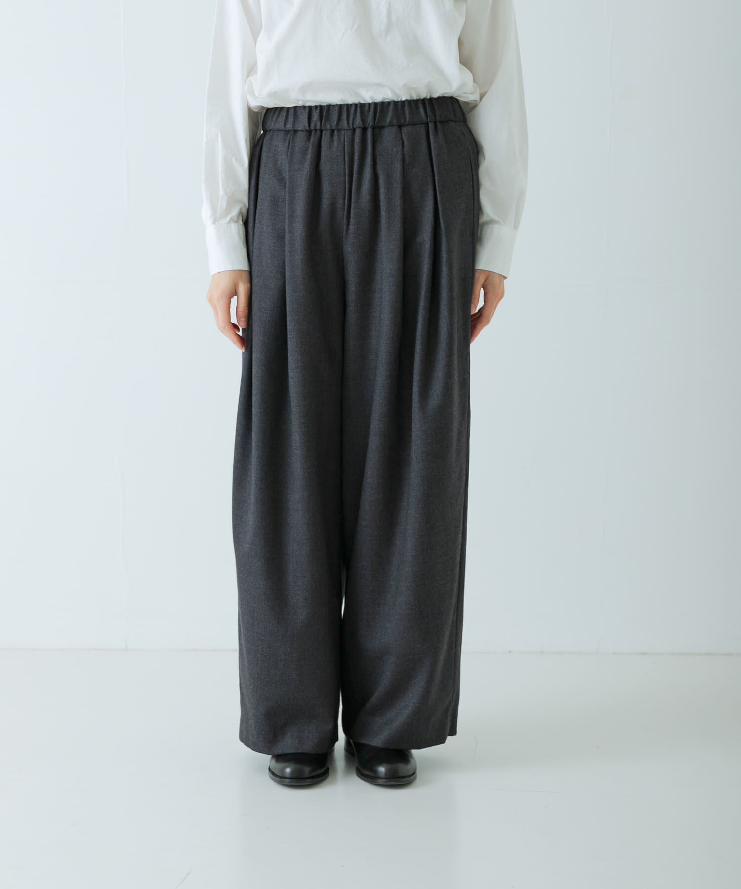 かぐれ「ウールフラノタックワイドパンツ」|その他|
