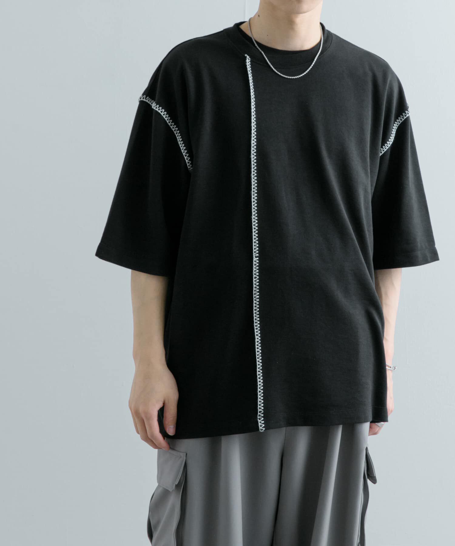 SENSE OF PLACE by URBAN RESEARCH「『ユニセックス』ブランケットステッチルーズTシャツ(5分袖)」|Tシャツ・カットソー|