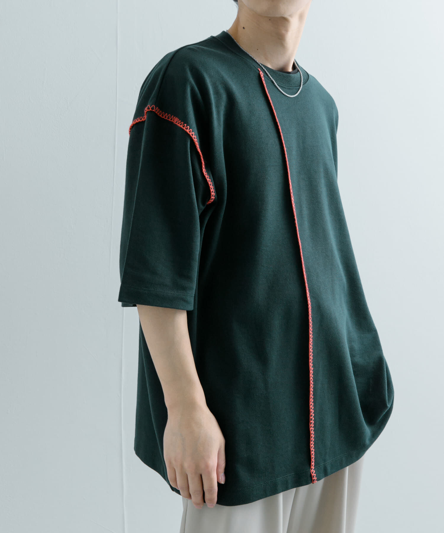 SENSE OF PLACE by URBAN RESEARCH「『ユニセックス』ブランケットステッチルーズTシャツ(5分袖)」|Tシャツ・カットソー|