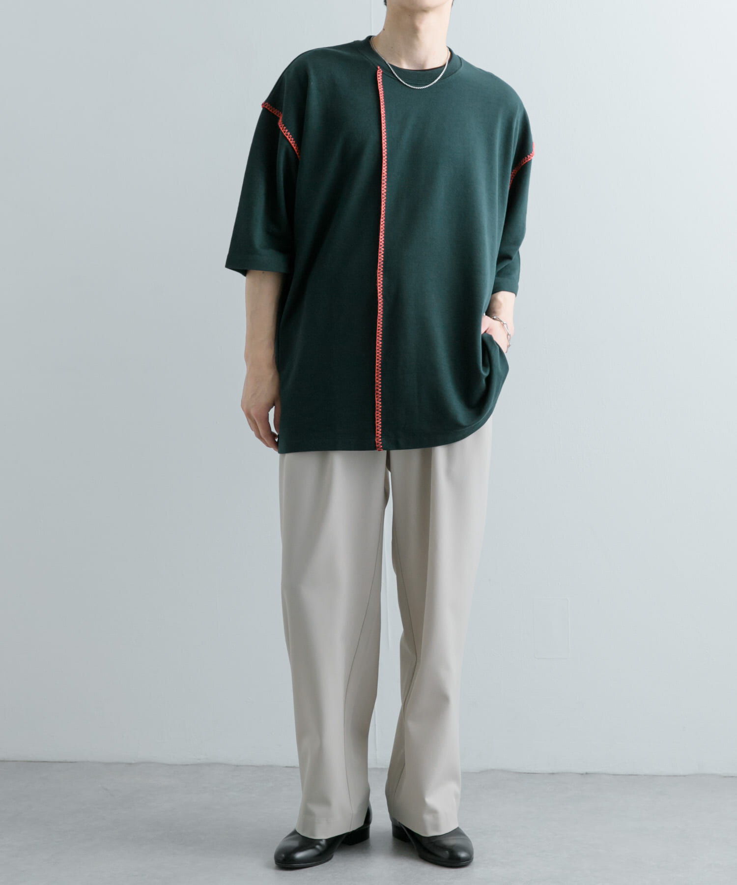 SENSE OF PLACE by URBAN RESEARCH「『ユニセックス』ブランケットステッチルーズTシャツ(5分袖)」|Tシャツ・カットソー|