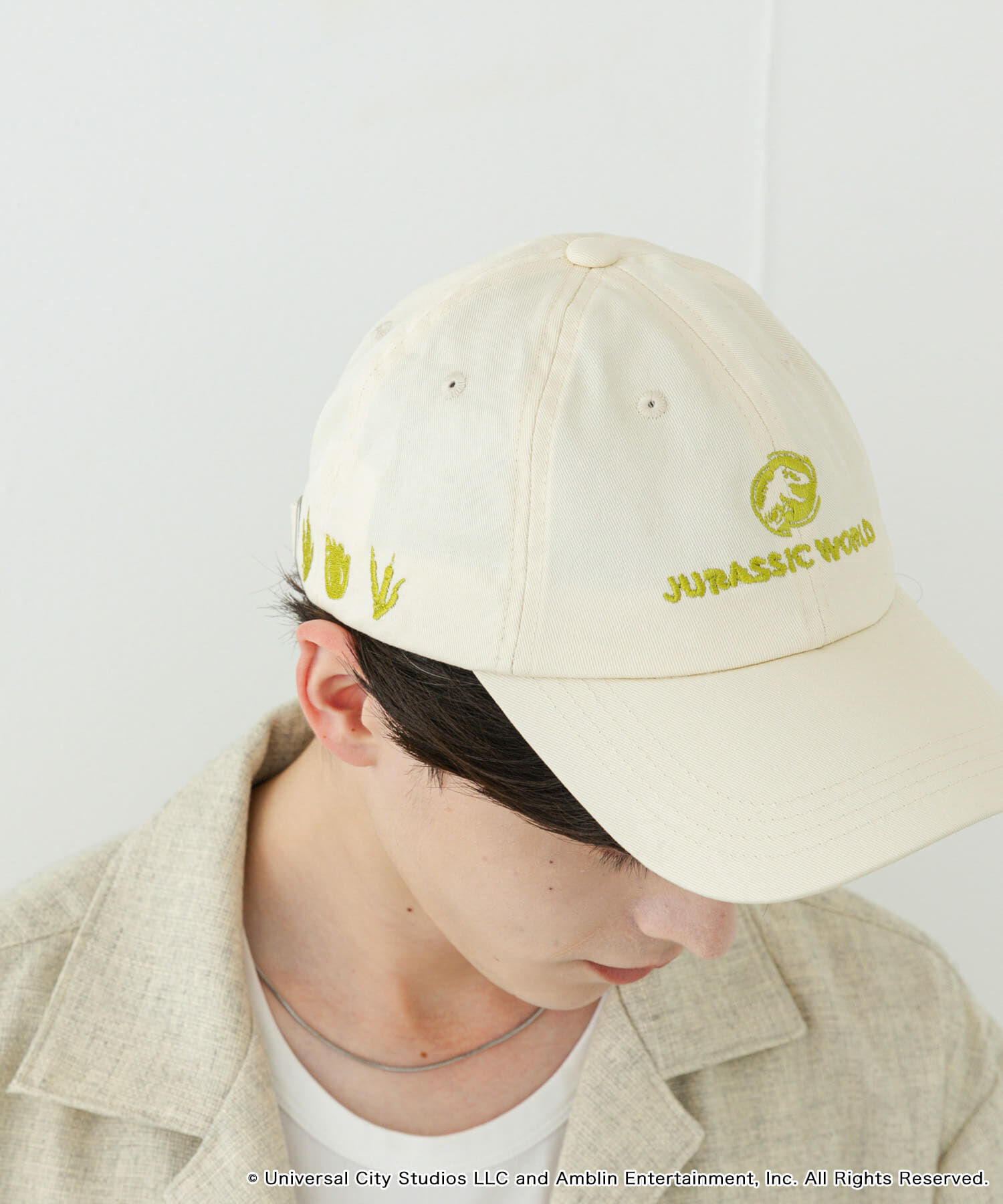 SENSE OF PLACE by URBAN RESEARCH「『別注』Jurassic World&times;SENSE OF PLACE　CAP」|キャップ・キャスケット|アイボリー