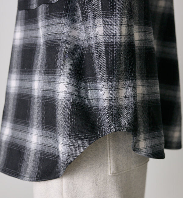  「【Du noir】オンブレチェックWポケットオーバーシャツ」|シャツ・ブラウス|