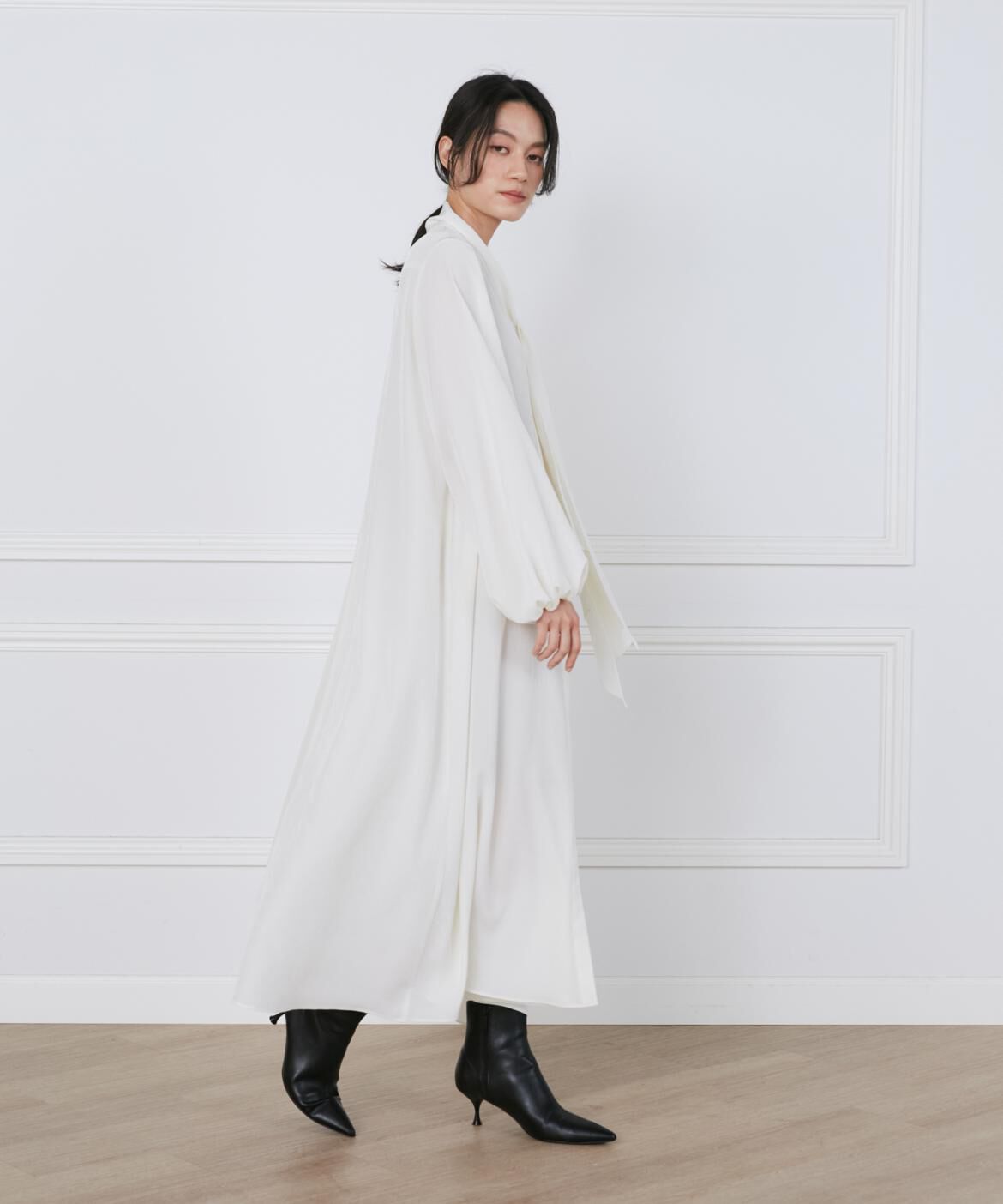 INED「リボンタイバックプリーツドレス《la veille by SUPERIOR CLOSET》」|ワンピース|