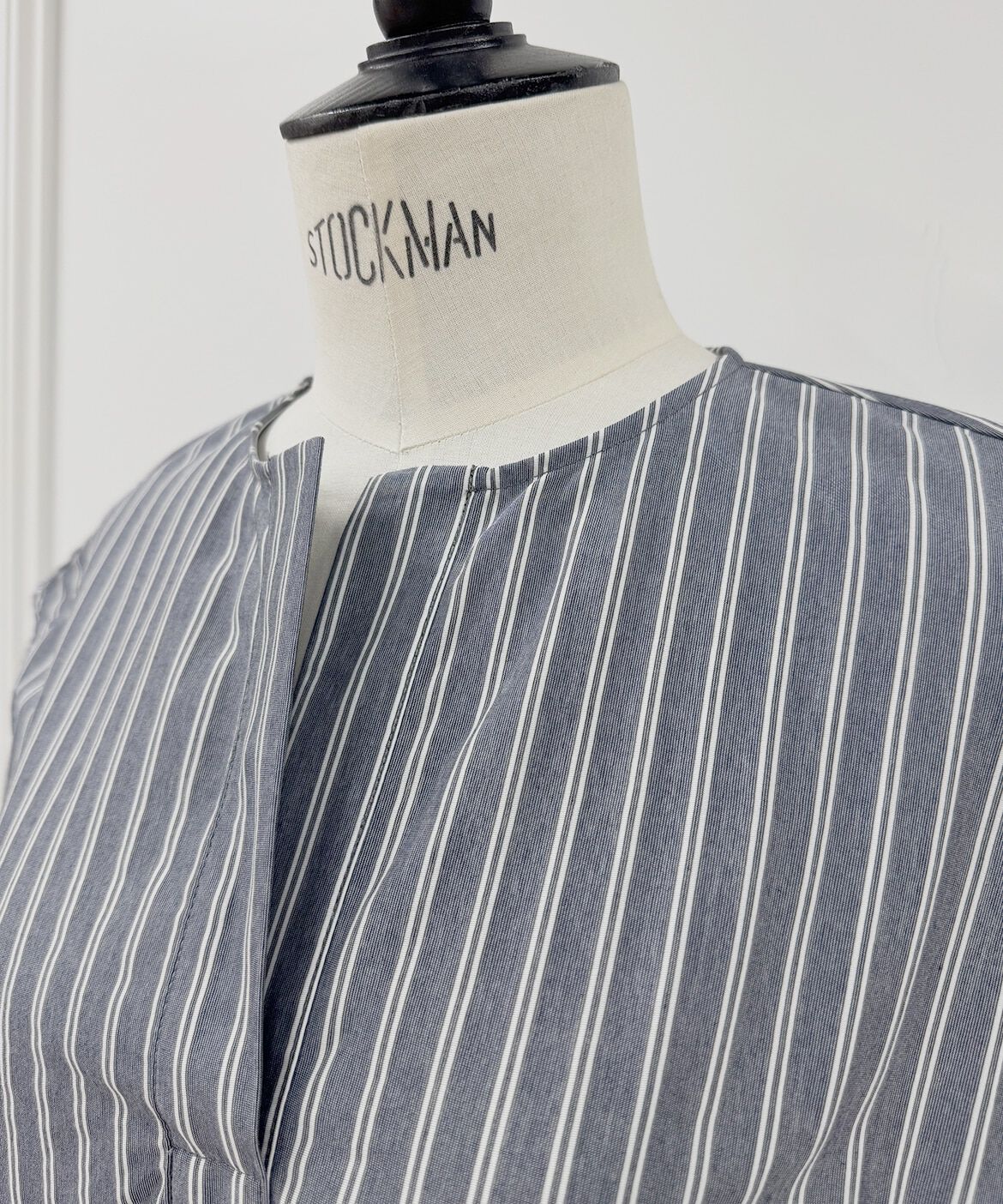 INED「《大きいサイズ》ストライプスキッパーデザイントップス」|Tシャツ・カットソー|