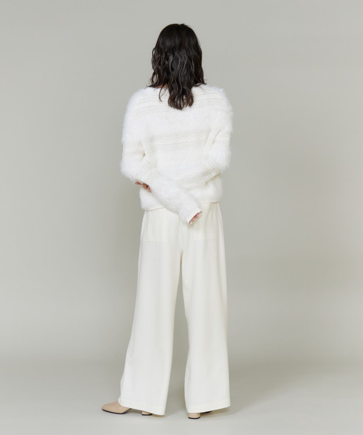 INED「フェザーヤーンプルオーバー」|ニット・セーター|