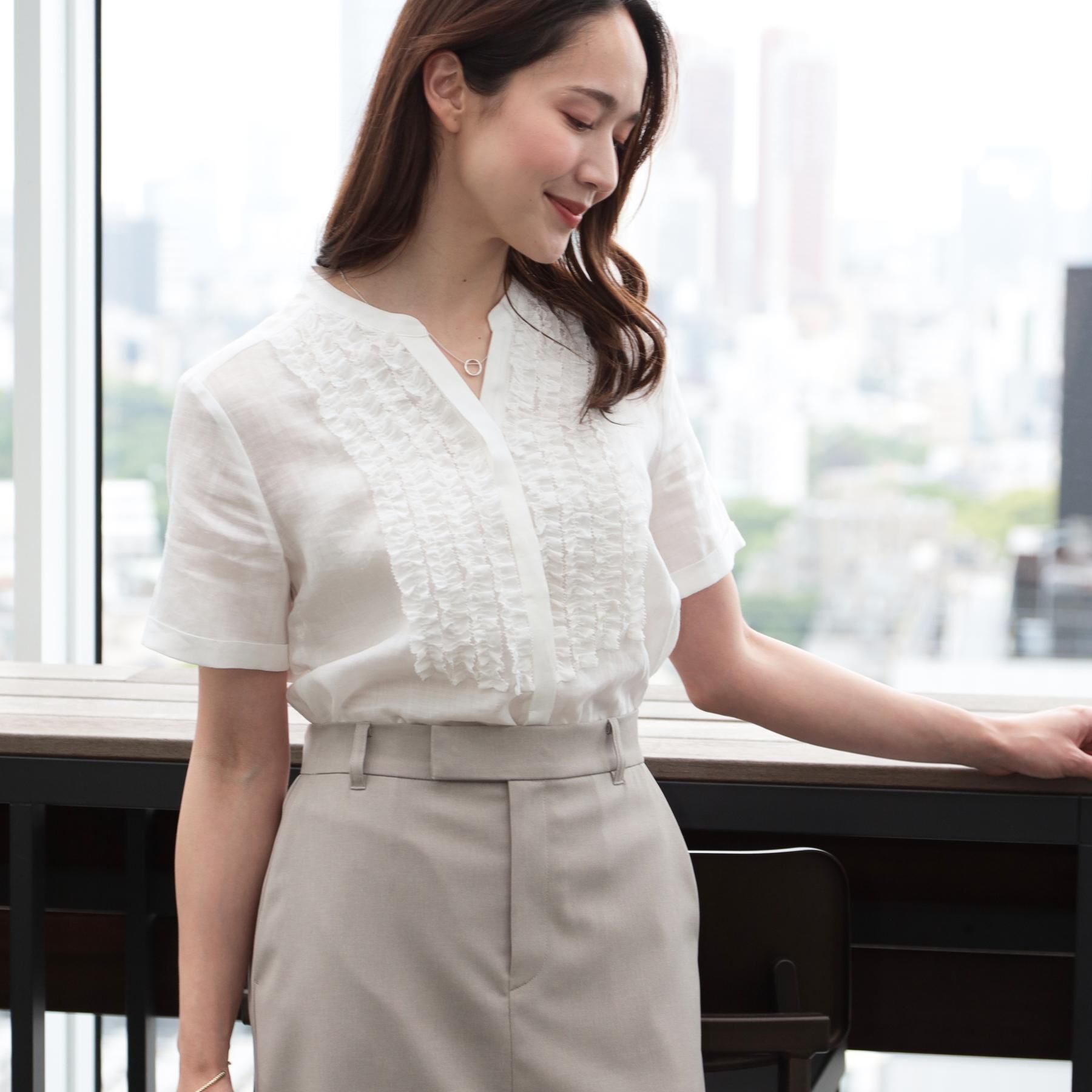 COUP DE CHANCE「【洗える／ラミー】フリルデザインブラウス」|シャツ・ブラウス|