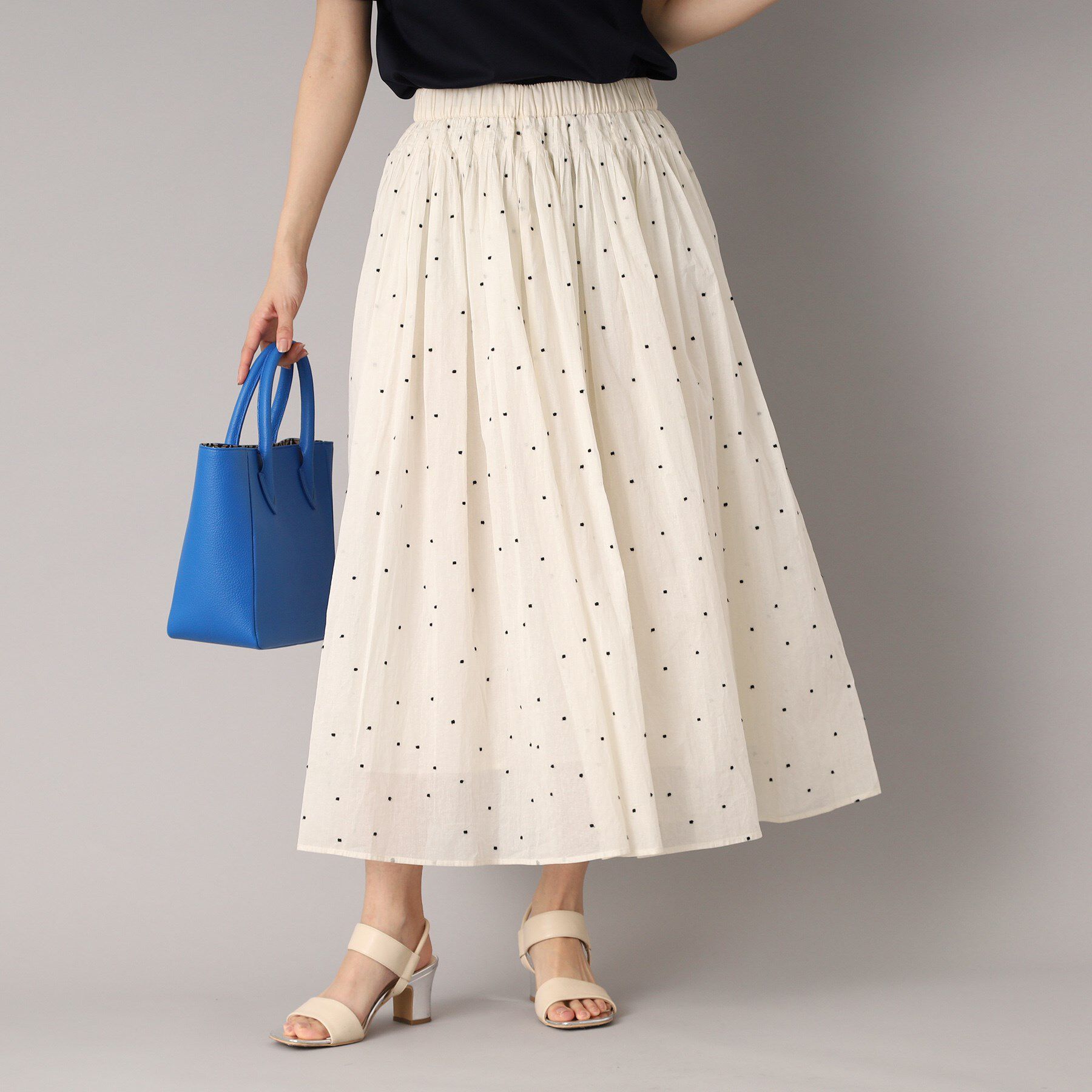 DRESSTERIOR「【ウエストゴム/裏地あり】イージーウエストドット刺繍スカート」|スカート|アイボリー(004)