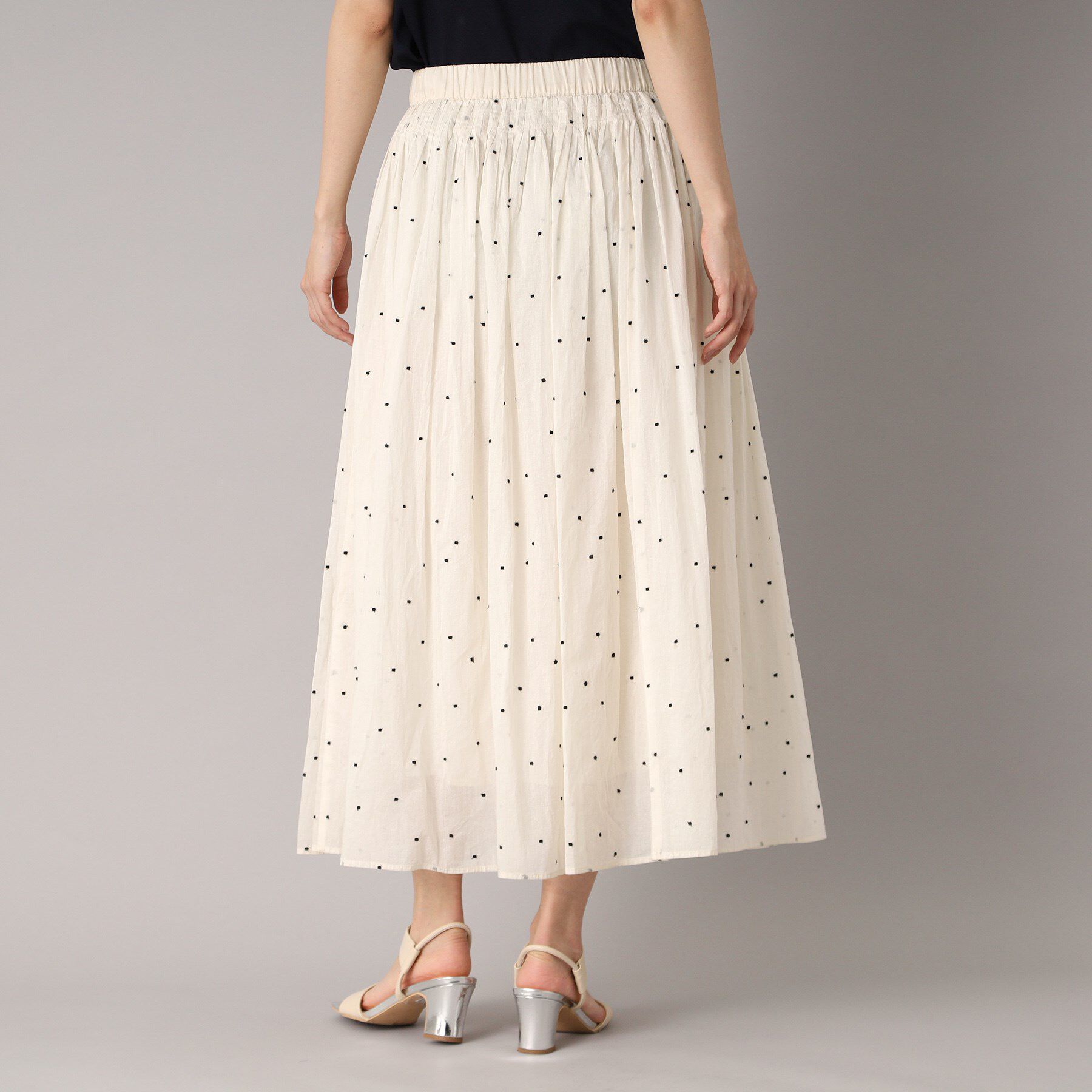 DRESSTERIOR「【ウエストゴム/裏地あり】イージーウエストドット刺繍スカート」|スカート|