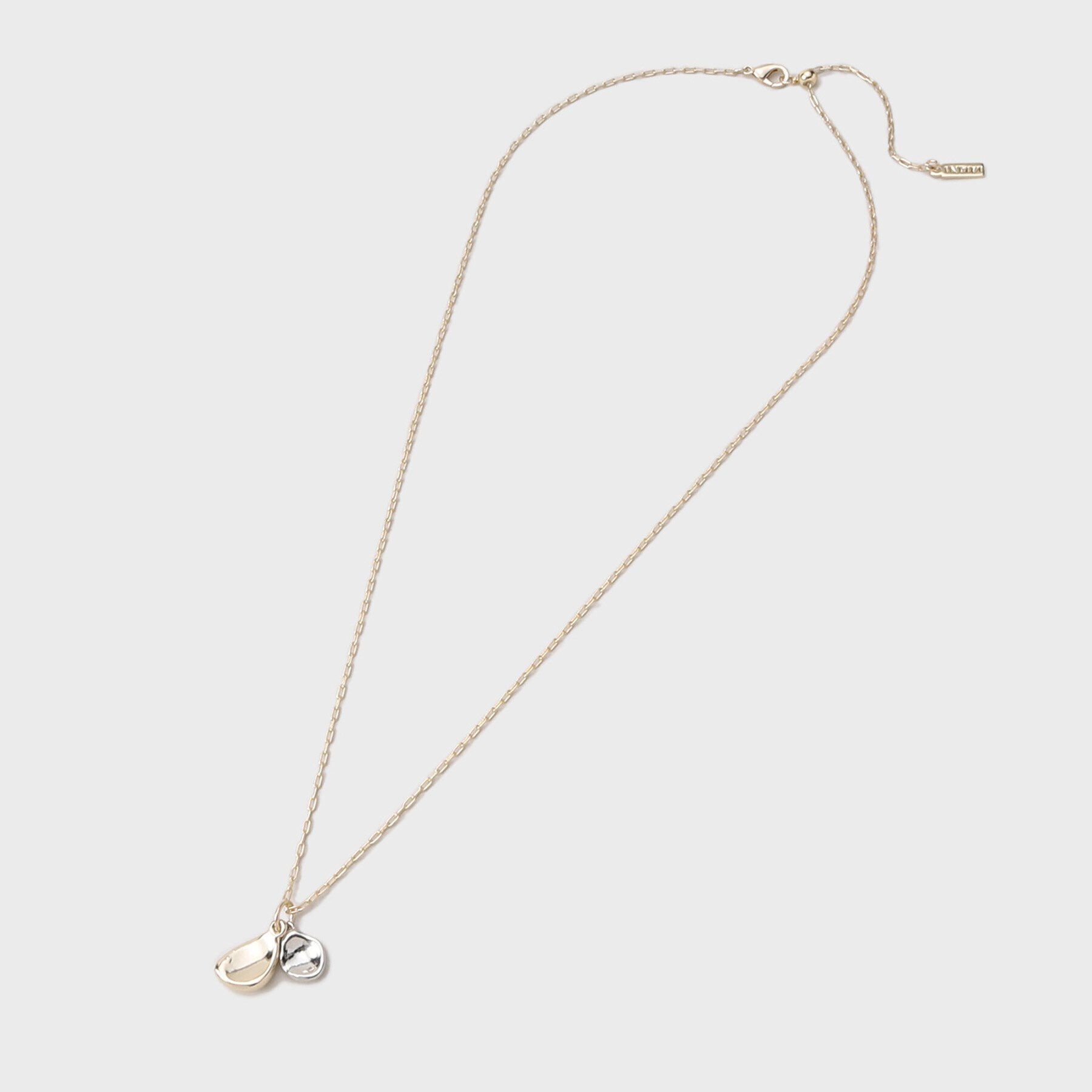 INDIVI「【レイヤード素材】デザイントップミドルネックレス」|ネックレス|