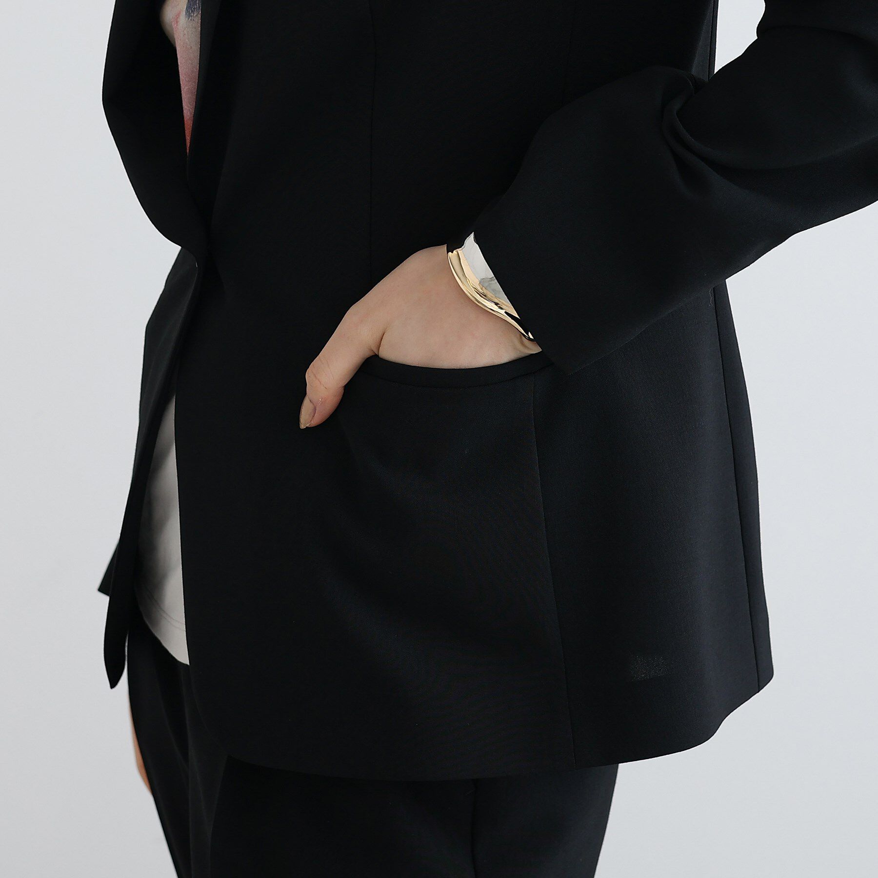 INDIVI「【定番スーツ/UVケア/接触冷感/洗える】テーラードジャケット」|スーツ|