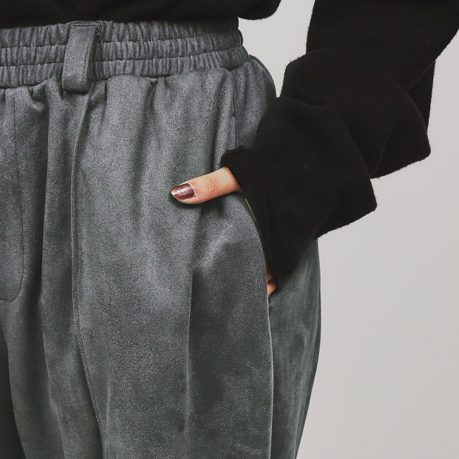 tk.TAKEO KIKUCHI「【Aラインシリーズ】スエードバギーパンツ」|その他|