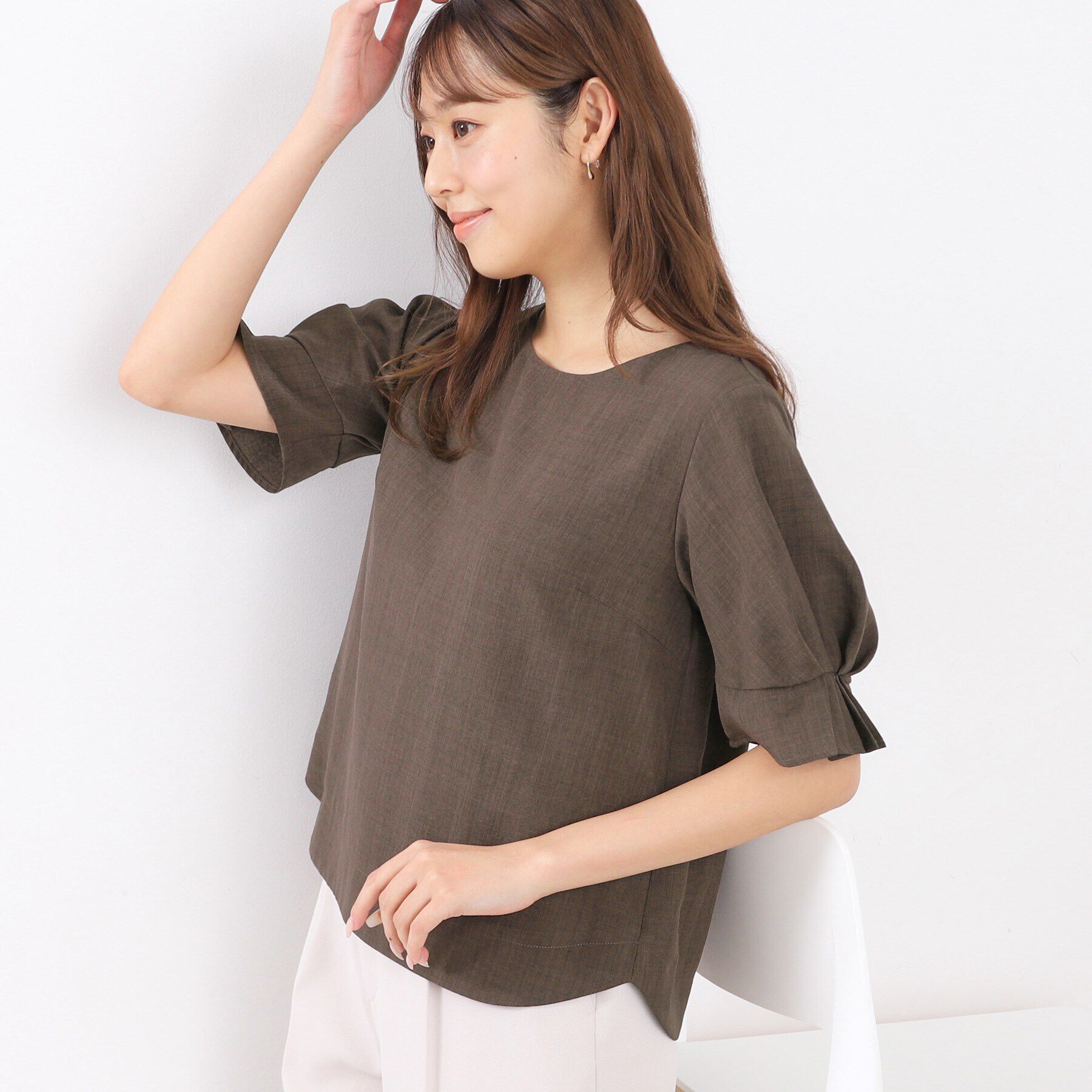index「《新色追加》タックスリーブブラウス【洗濯機洗い可/吸水速乾/防シワ/抗ピル】」|シャツ・ブラウス|ブラウン(044)