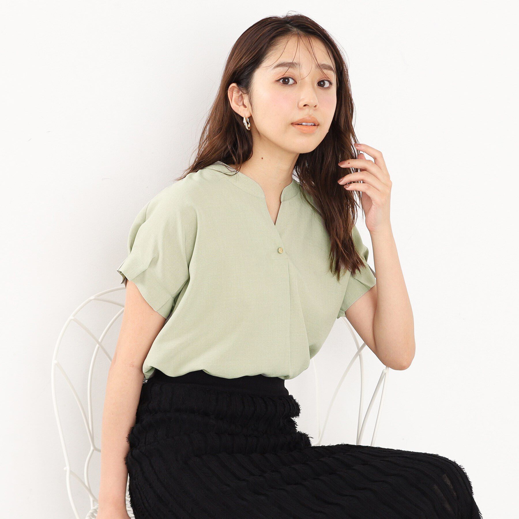 index「《7color/S-LLsize》バックシャンスキッパーブラウス【洗濯機洗い可/吸水速乾/防シワ/抗」|シャツ・ブラウス|カーキ(827)