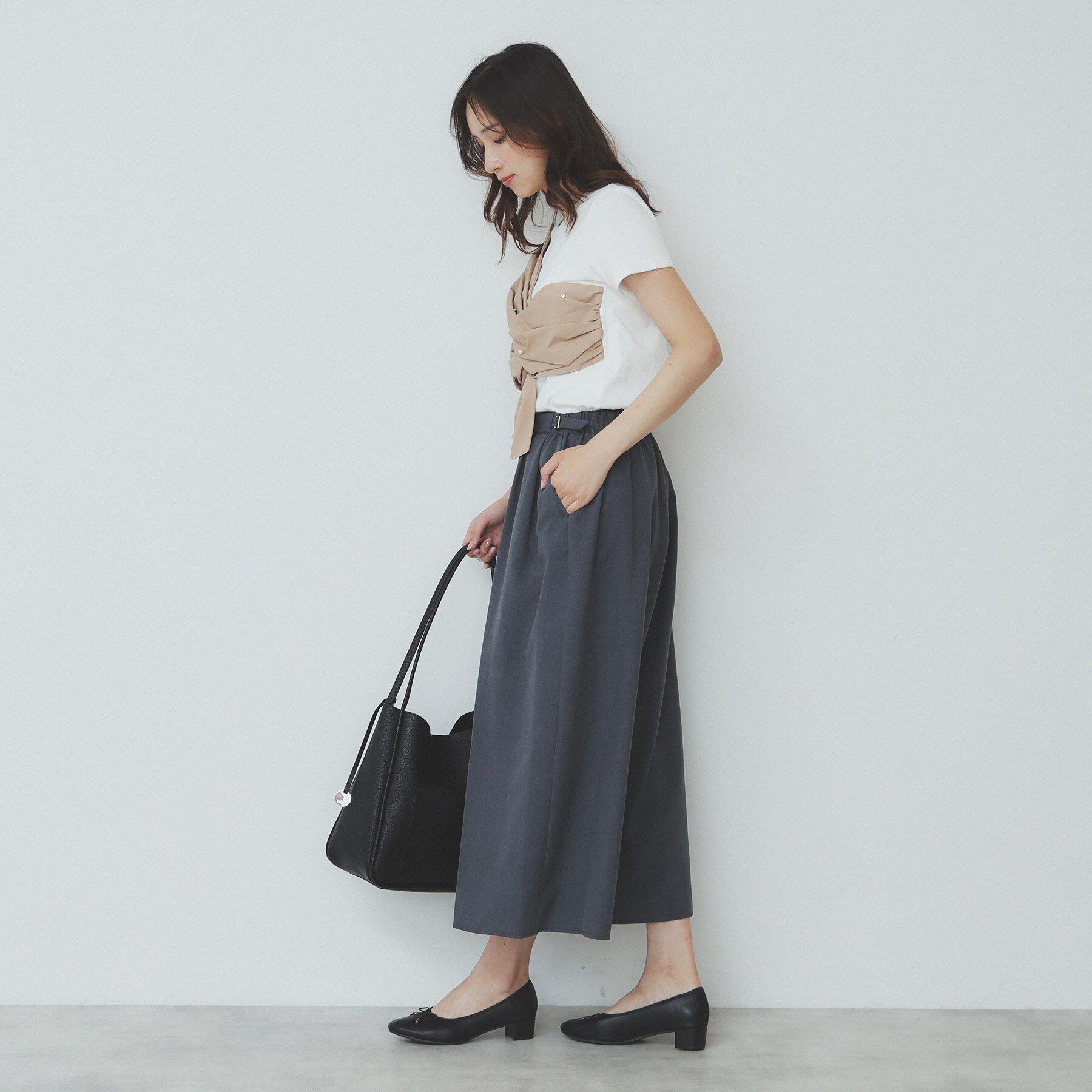 index「パール調アシメドッキングTシャツ【洗える/接触冷感】」|Tシャツ・カットソー|