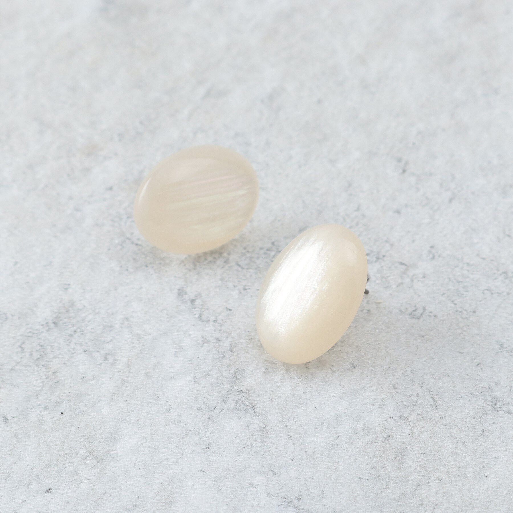 OPAQUE.CLIP「サークルマーブルピアス」|ピアス|アイボリー(004)