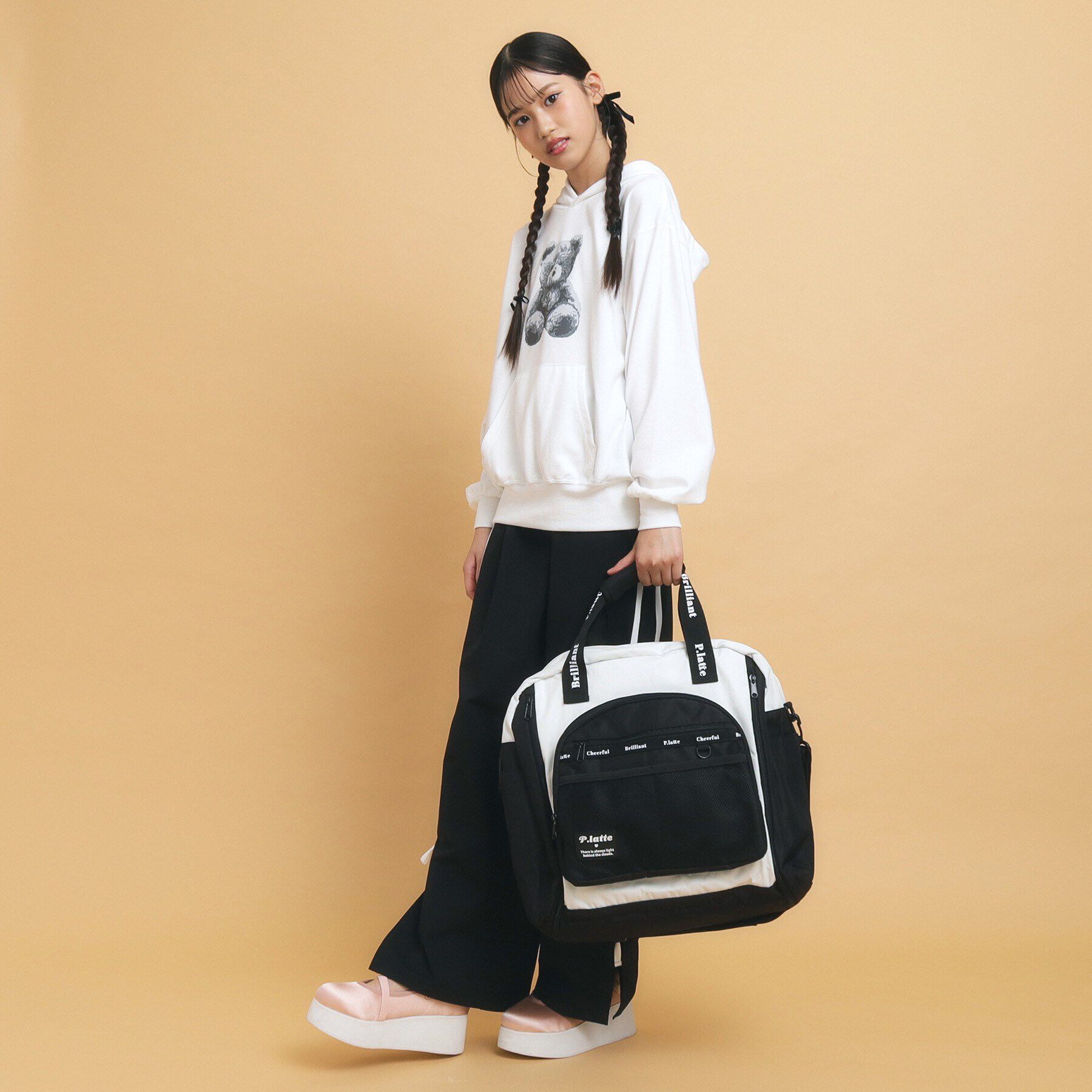 PINK-latte「【容量約40L～52L】拡張ボストンバッグ」|ボストンバッグ|オフホワイト(003