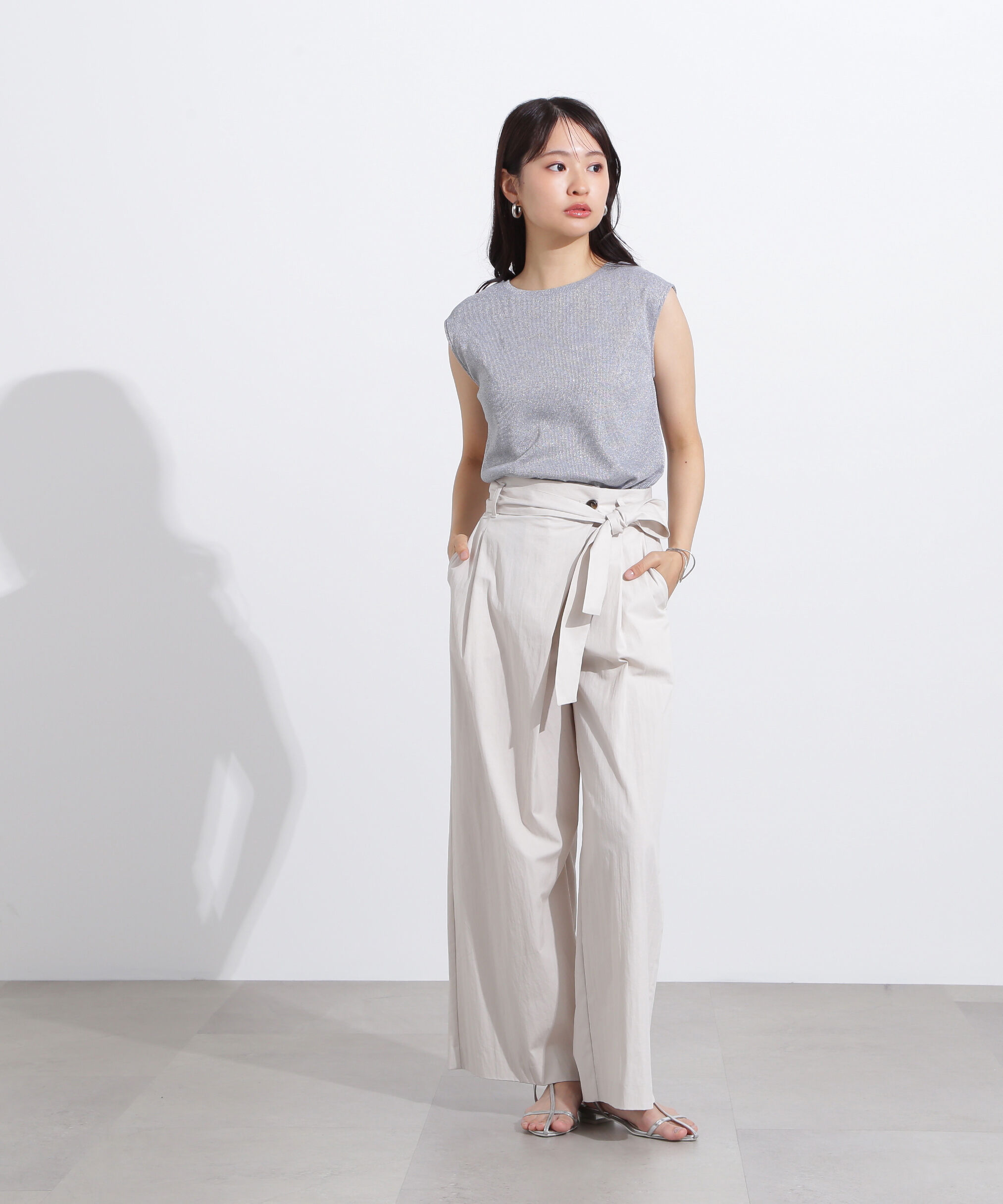  「ベルト付きラップ風ワイドパンツ」|その他|