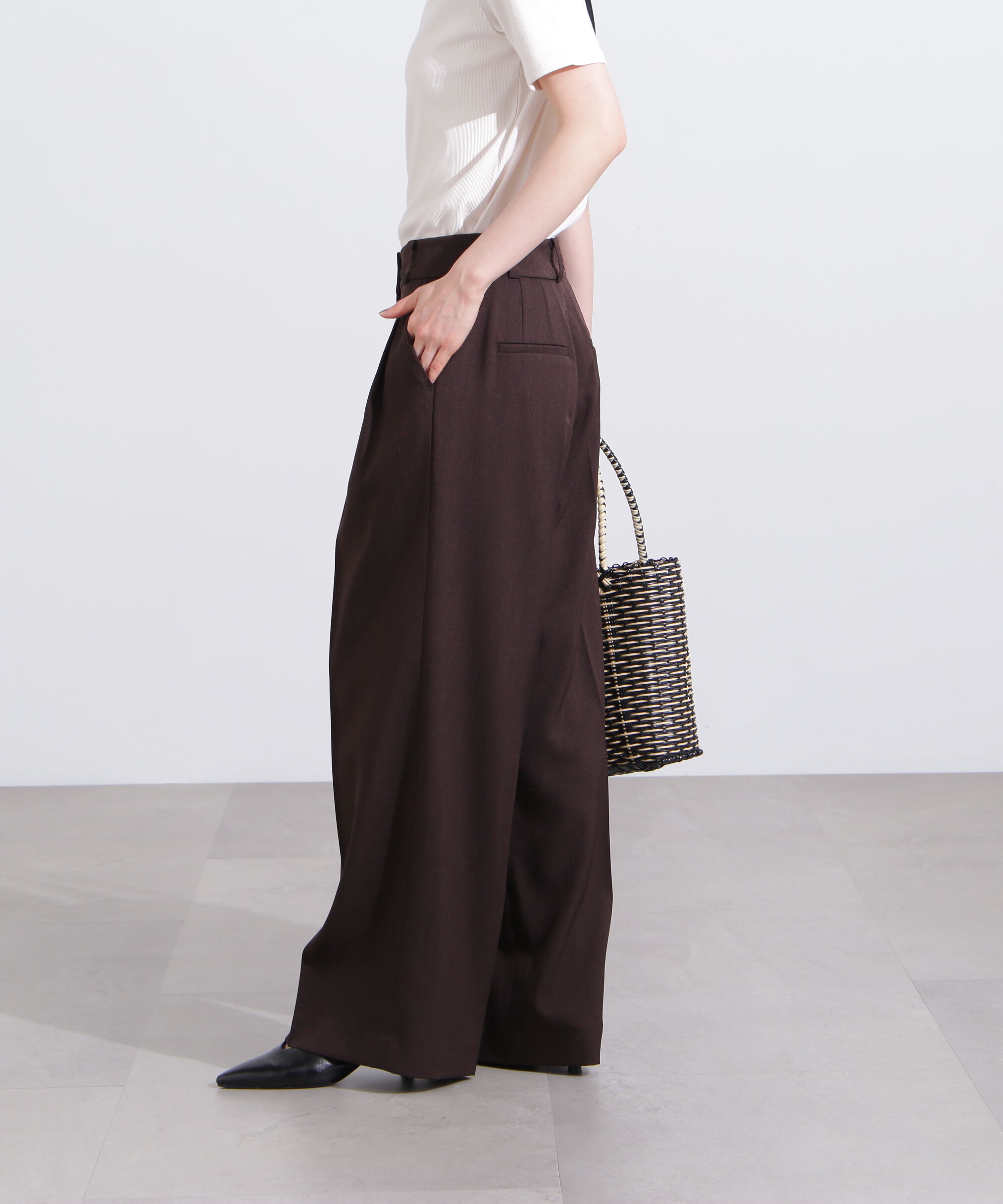  「ツータックワイドパンツ」|その他|