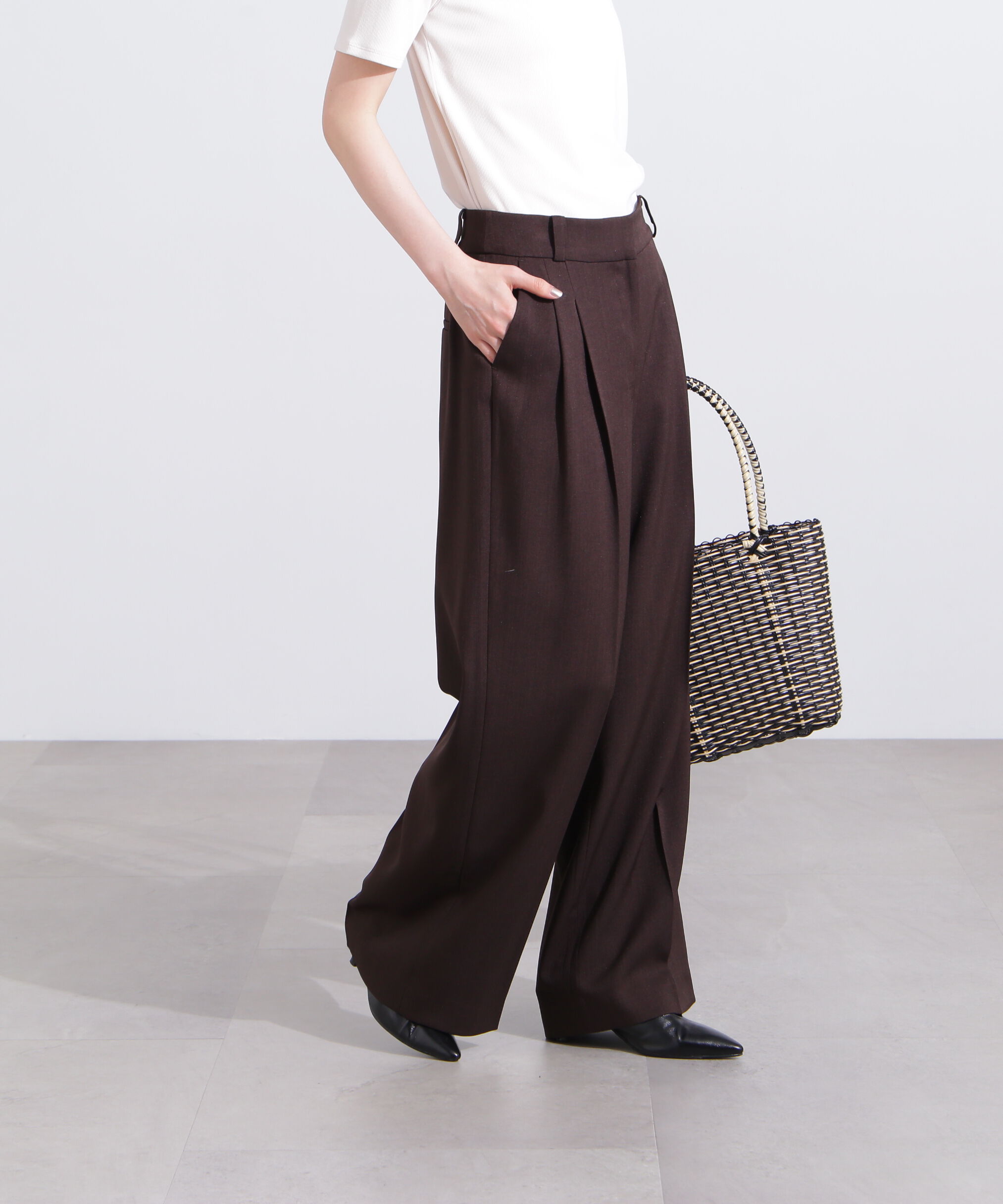  「ツータックワイドパンツ」|その他|