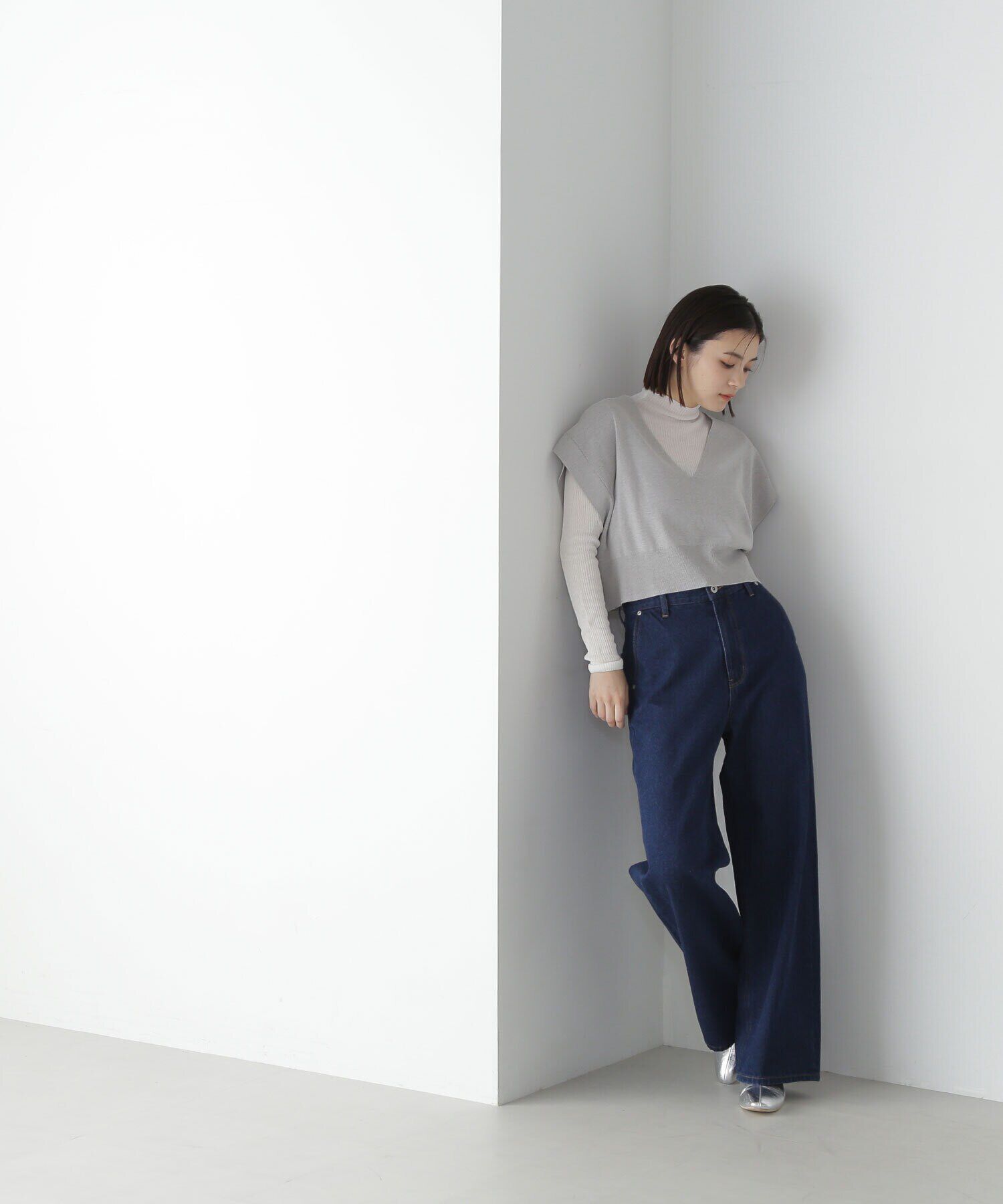  「Vネックベスト&times;シアーリブトップス」|ニット・セーター|