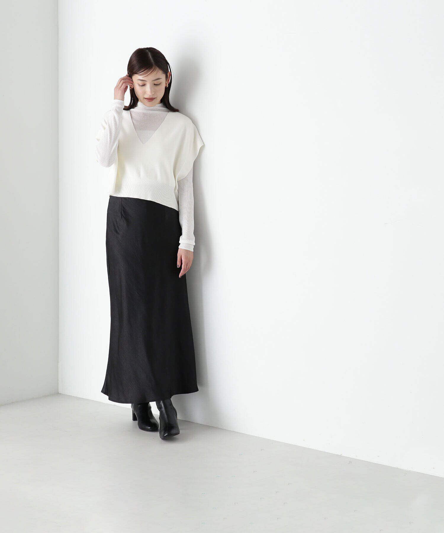  「Vネックベスト&times;シアーリブトップス」|ニット・セーター|