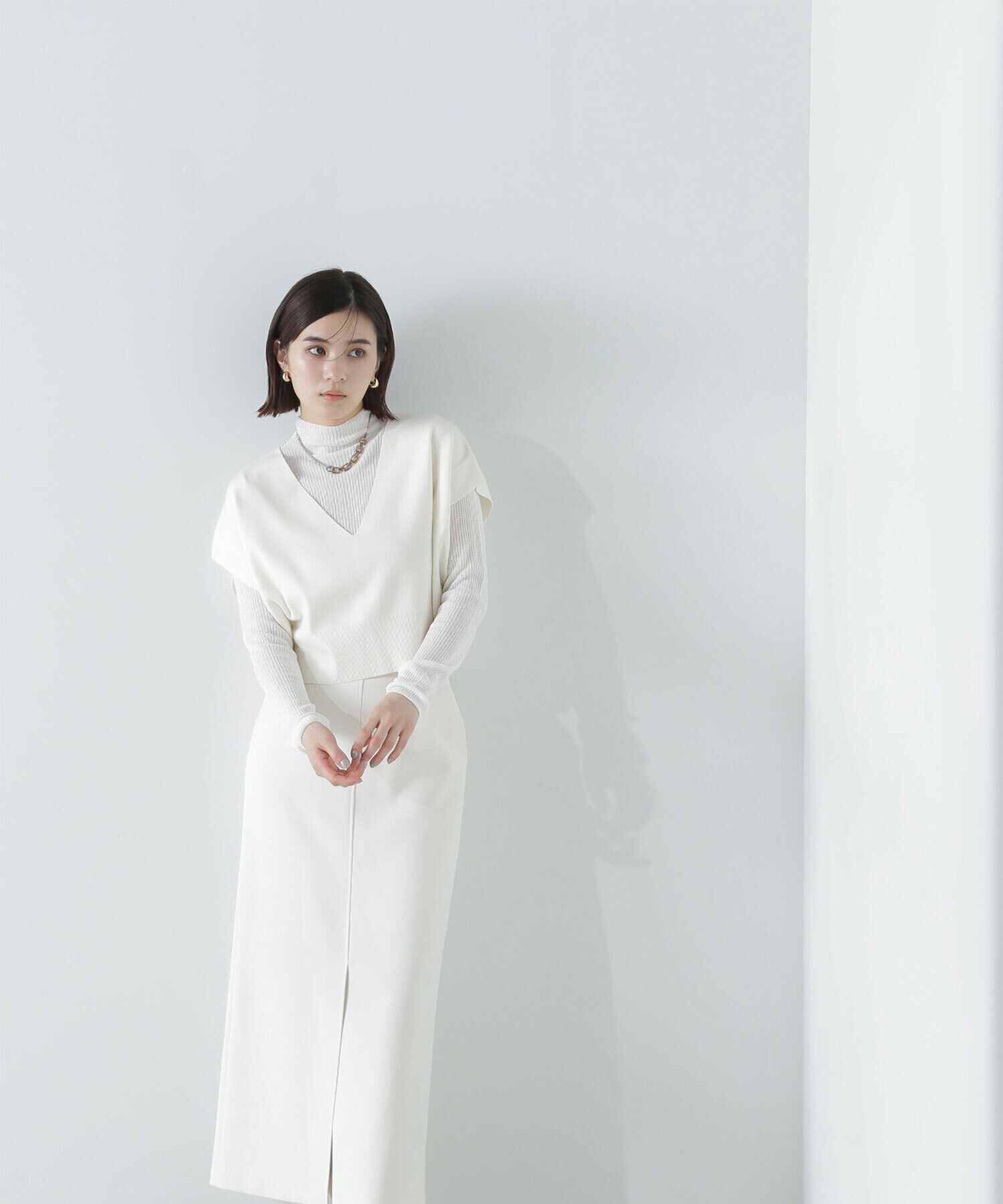  「Vネックベスト&times;シアーリブトップス」|ニット・セーター|